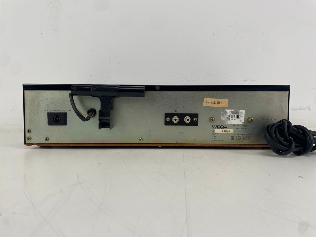 WEGA – JPS 352 T – AM/FM Stereo Tuner