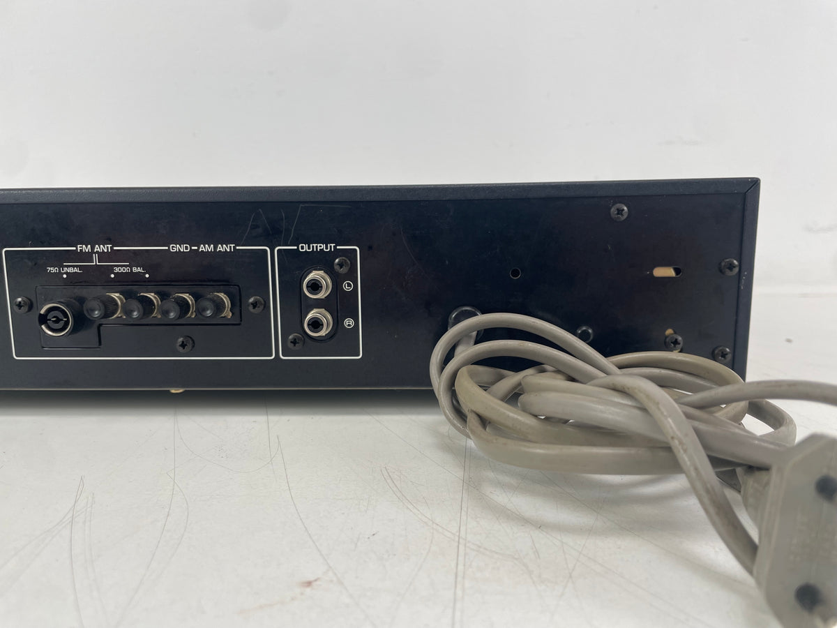 Yamaha – T-550 – AM/FM Stereo Tuner
