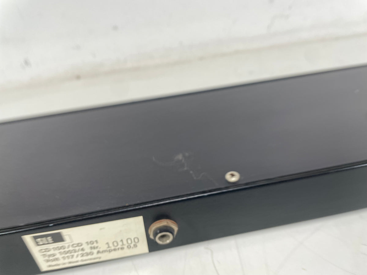 SLE - CD 101  - Vintage 19-Inch Disco Lighting Effect Controller - Rare