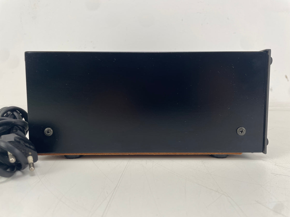 WEGA – JPS 352 T – AM/FM Stereo Tuner
