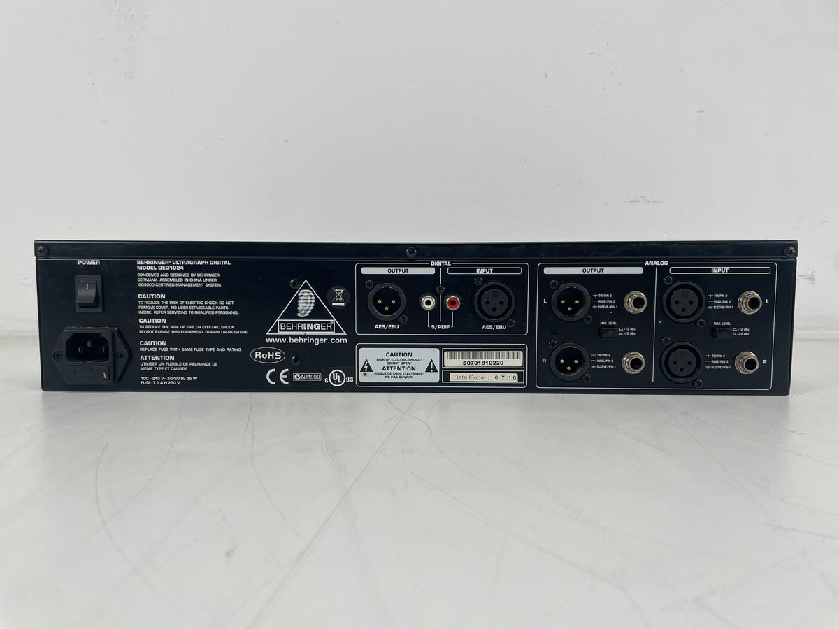 Behringer - Ultragraph Digital DEQ1024 – Digital Equalizer – Light Glitching