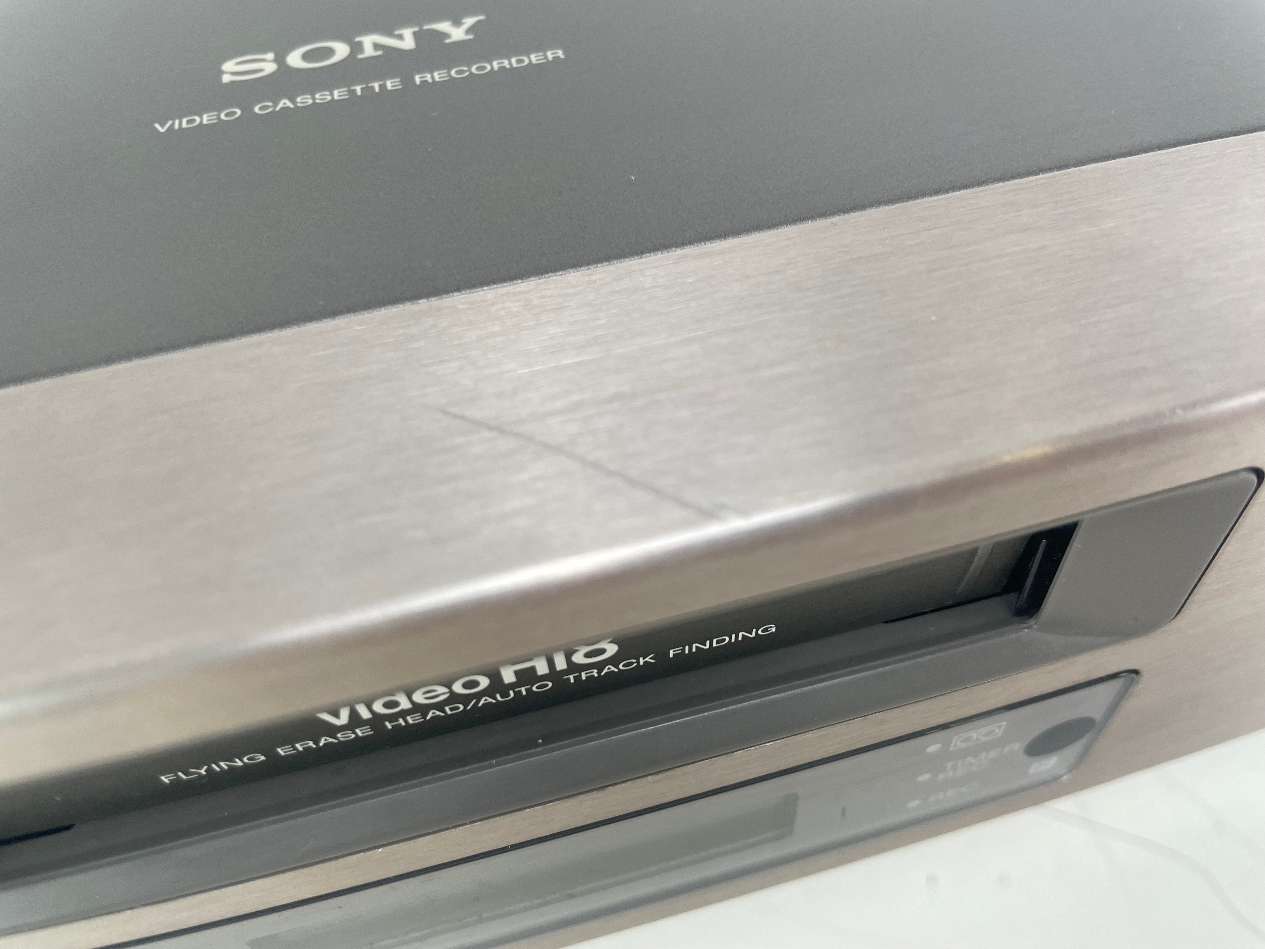 Sony - EV-S9000E PAL - Video HI8 - Video Recorder - Serviced