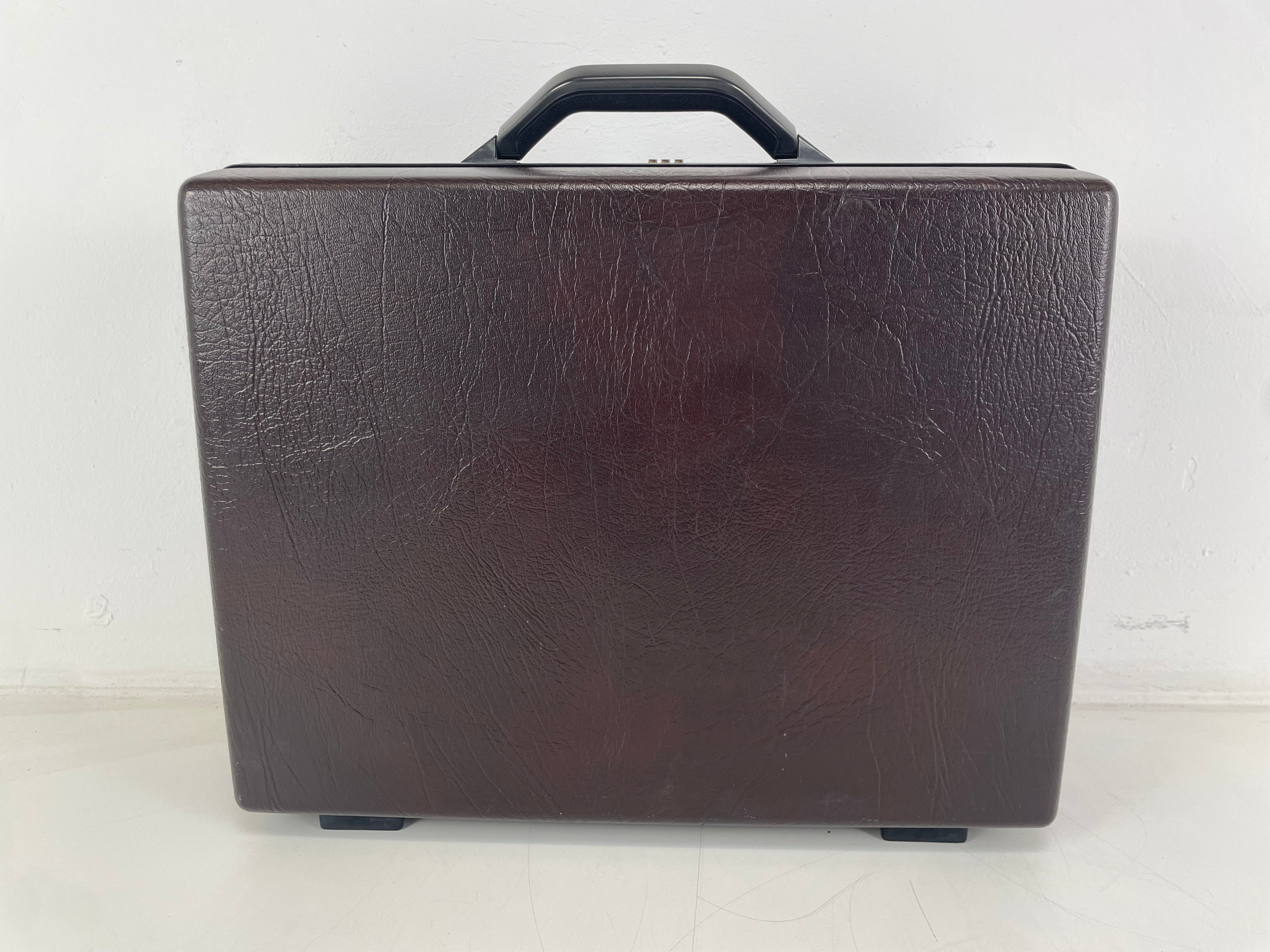 Samsonite - Vintage Suitcase
