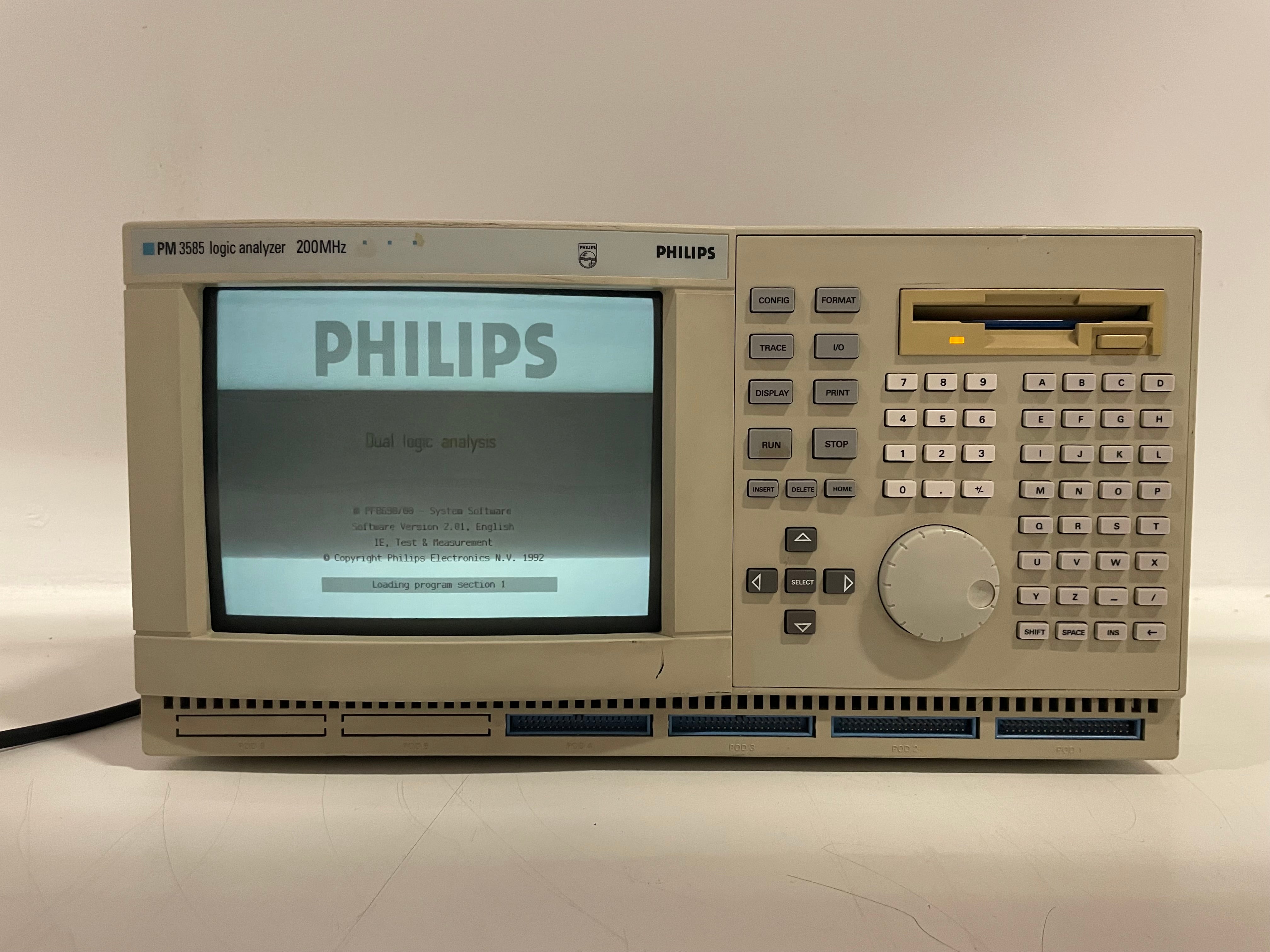 Philips - PM3595 - Logic Analyzer - 200 MHz - Untested