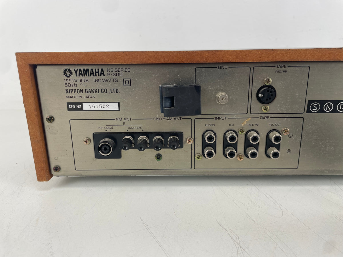 Yamaha – R-300 – Natural Sound Stereo Receiver – Serviced (Pots Cleaned)