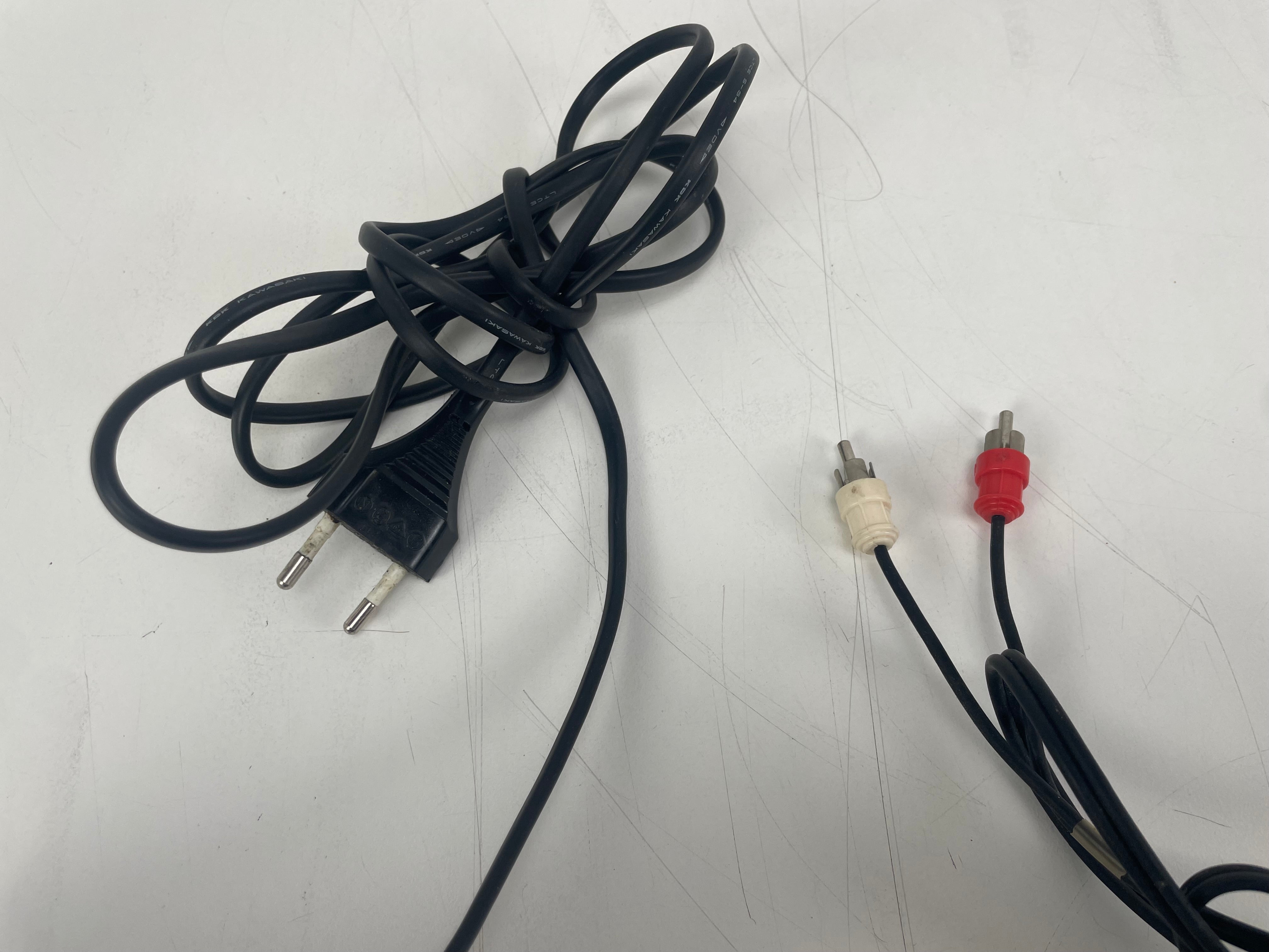 JVC - QL-A2 - Direct Drive Turntable - Inc. JVC Z1S Cartridge - Broken Strobe