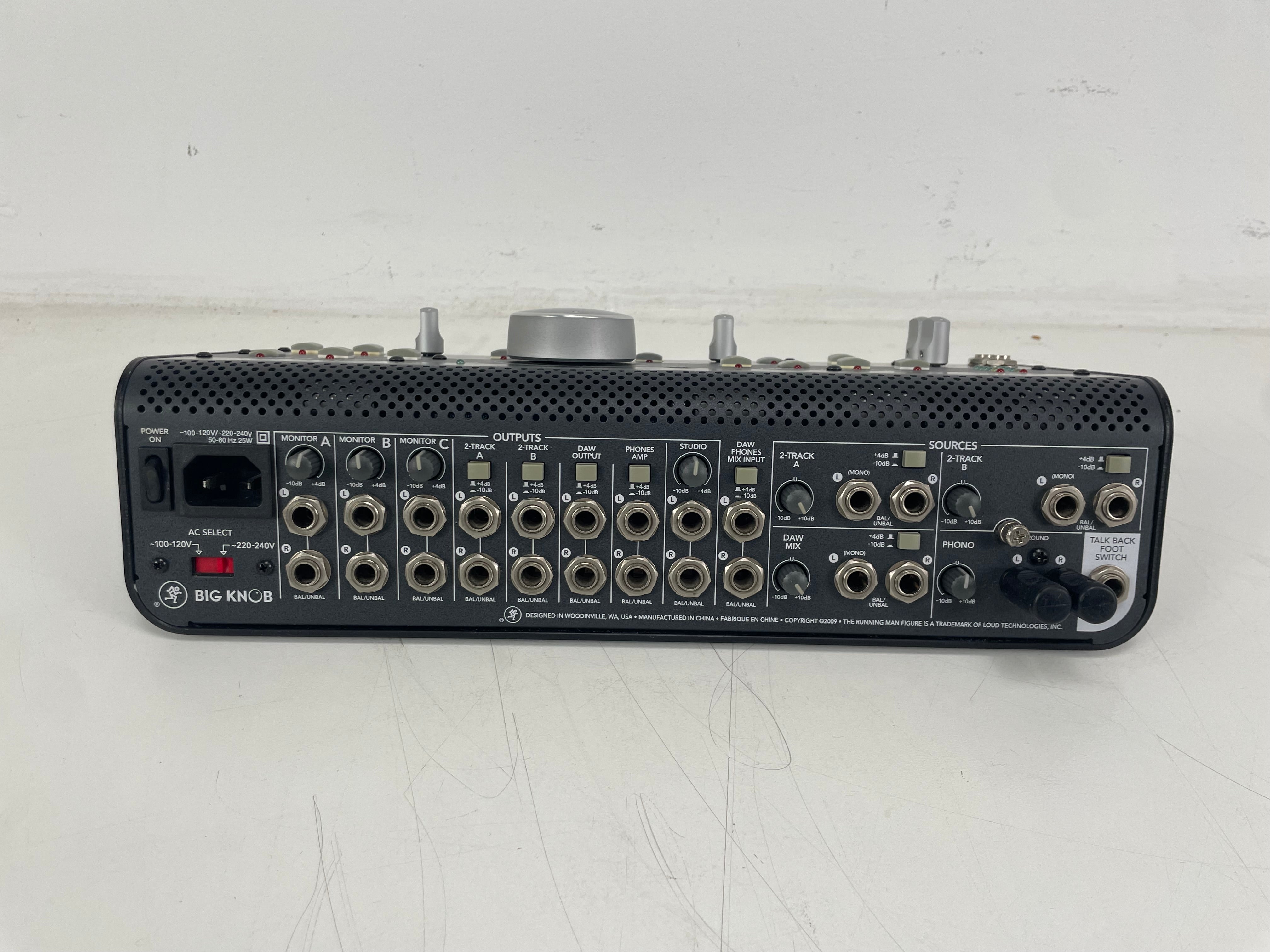 Mackie - Big Knob - Studio Command System - C03