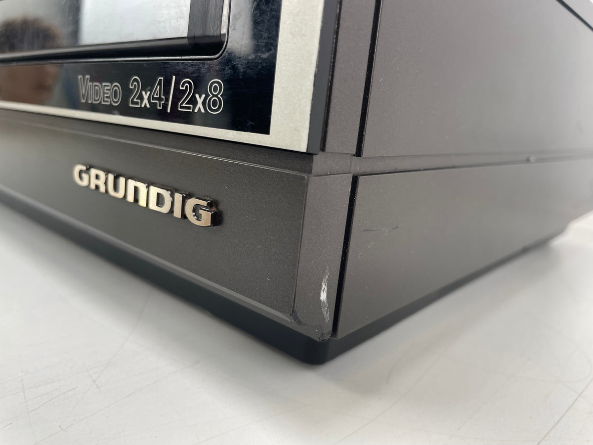 Grundig - Video 2x4/2x8 - 2280a - Video2000 - Video Cassette Recorder - Serviced (Recapped/Repaired)