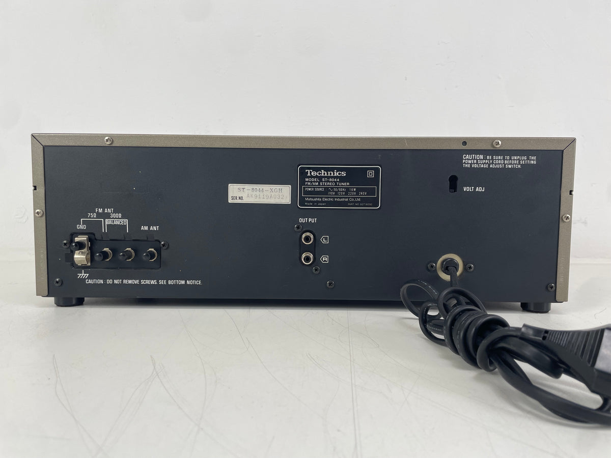Technics – ST-8044 – FM/AM Stereo Tuner