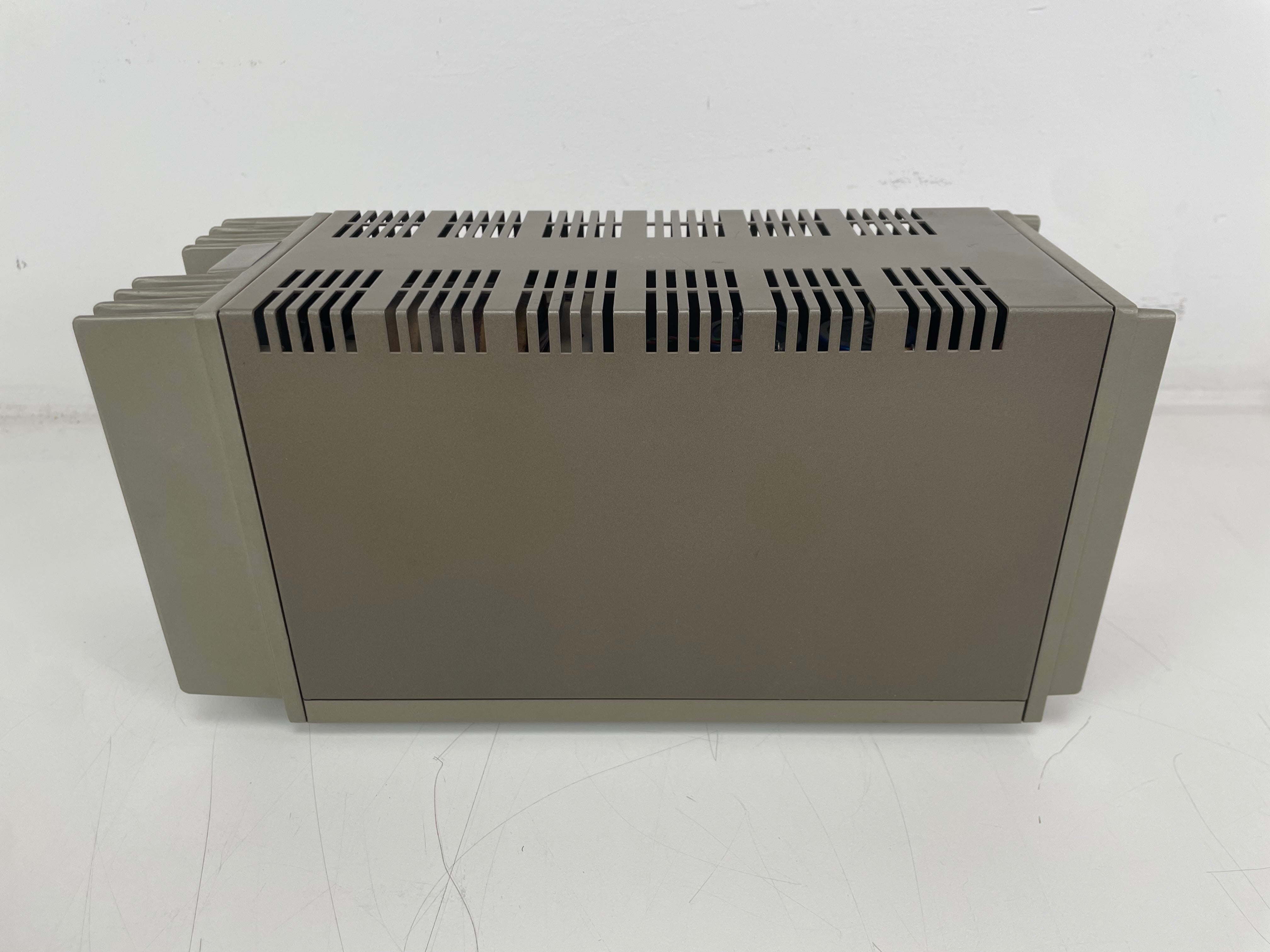 Quad 33 / FM3 / 303 – Pre-Amplifier, Power Amplifier & Tuner Set – Inc. Cables