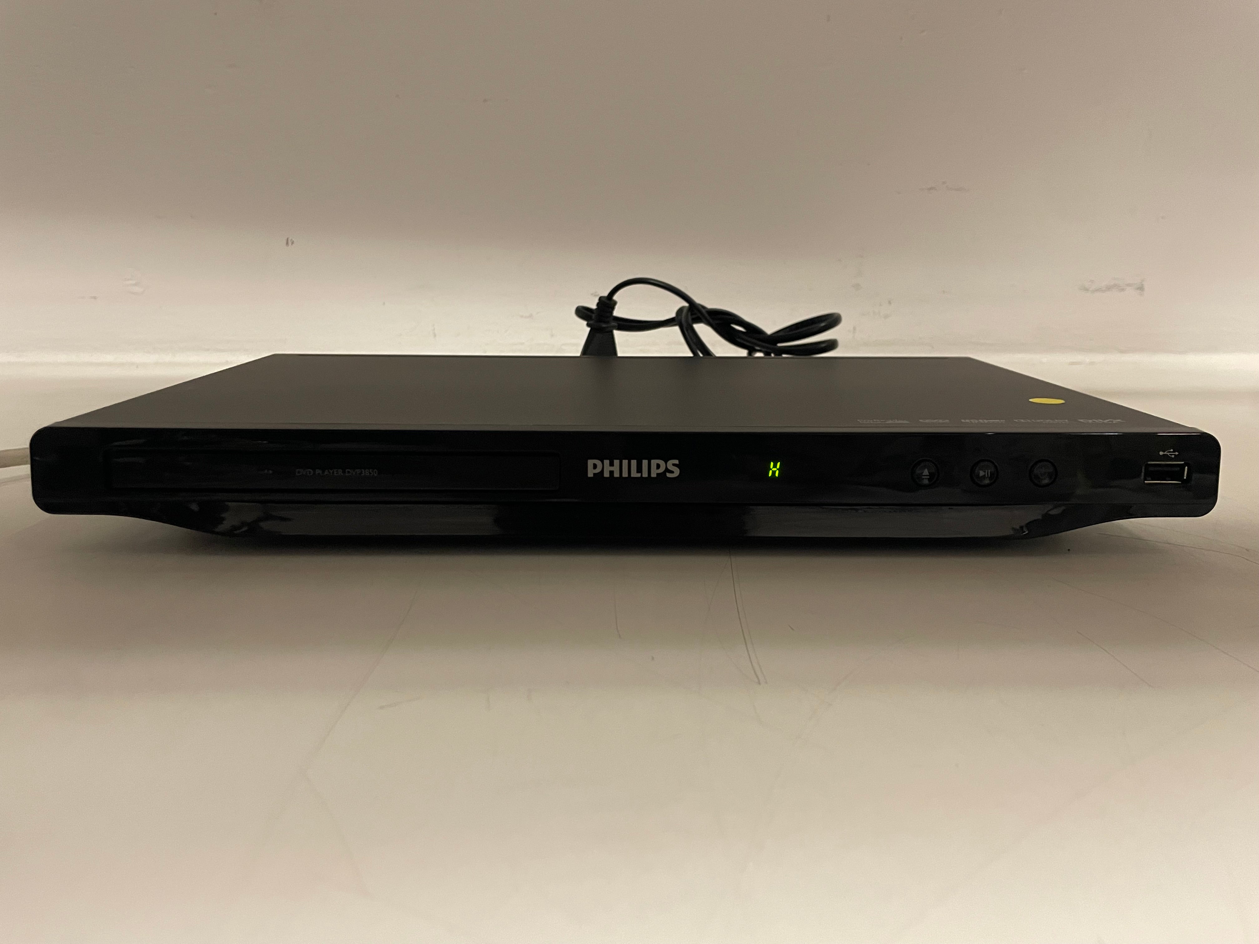 Philips - DVP3850/12 - DVD-Player - Inc. Remote/Original Box