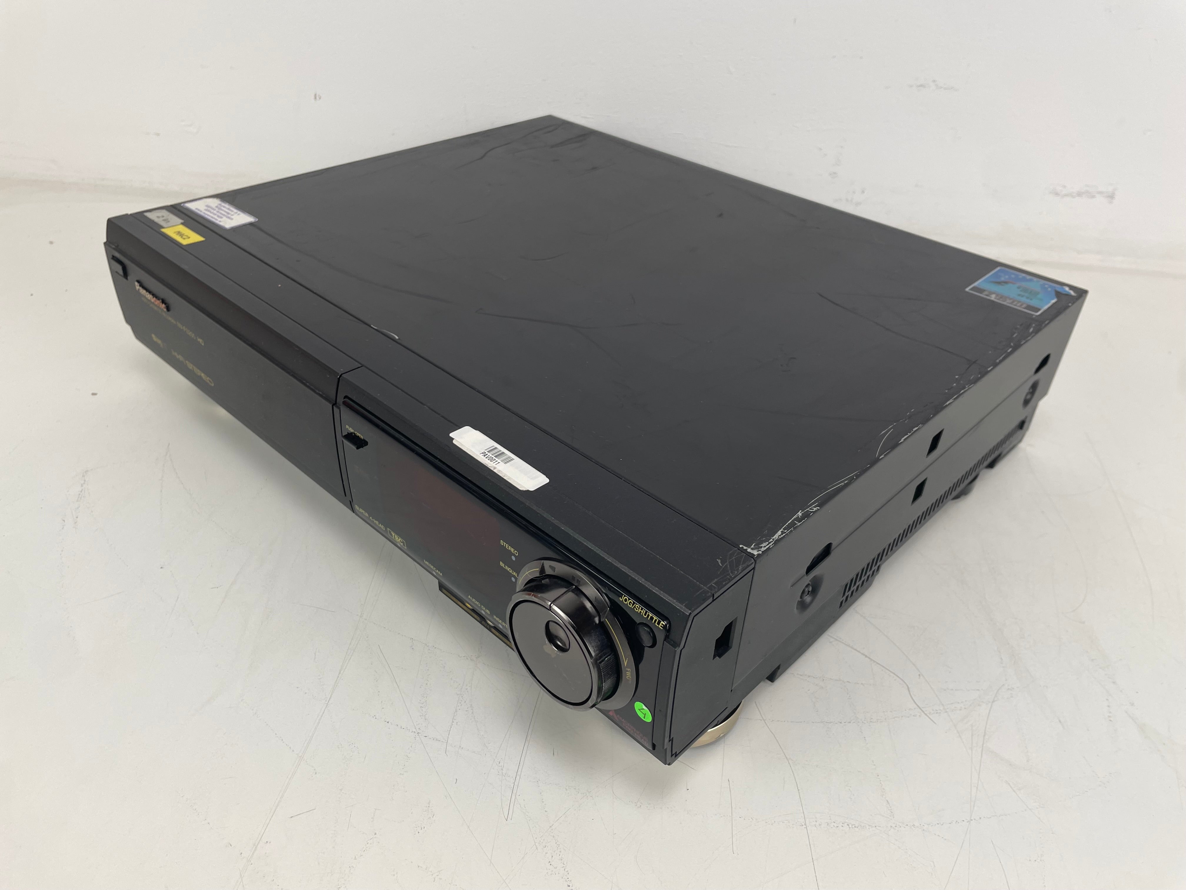 Panasonic - NV-FS200 - HQ - S-VHS - Video Cassette Recorder