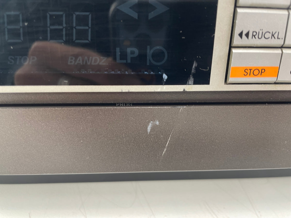 Grundig - Video 2x4/2x8 - 2280a - Video2000 - Video Cassette Recorder - Serviced (Recapped/Repaired)