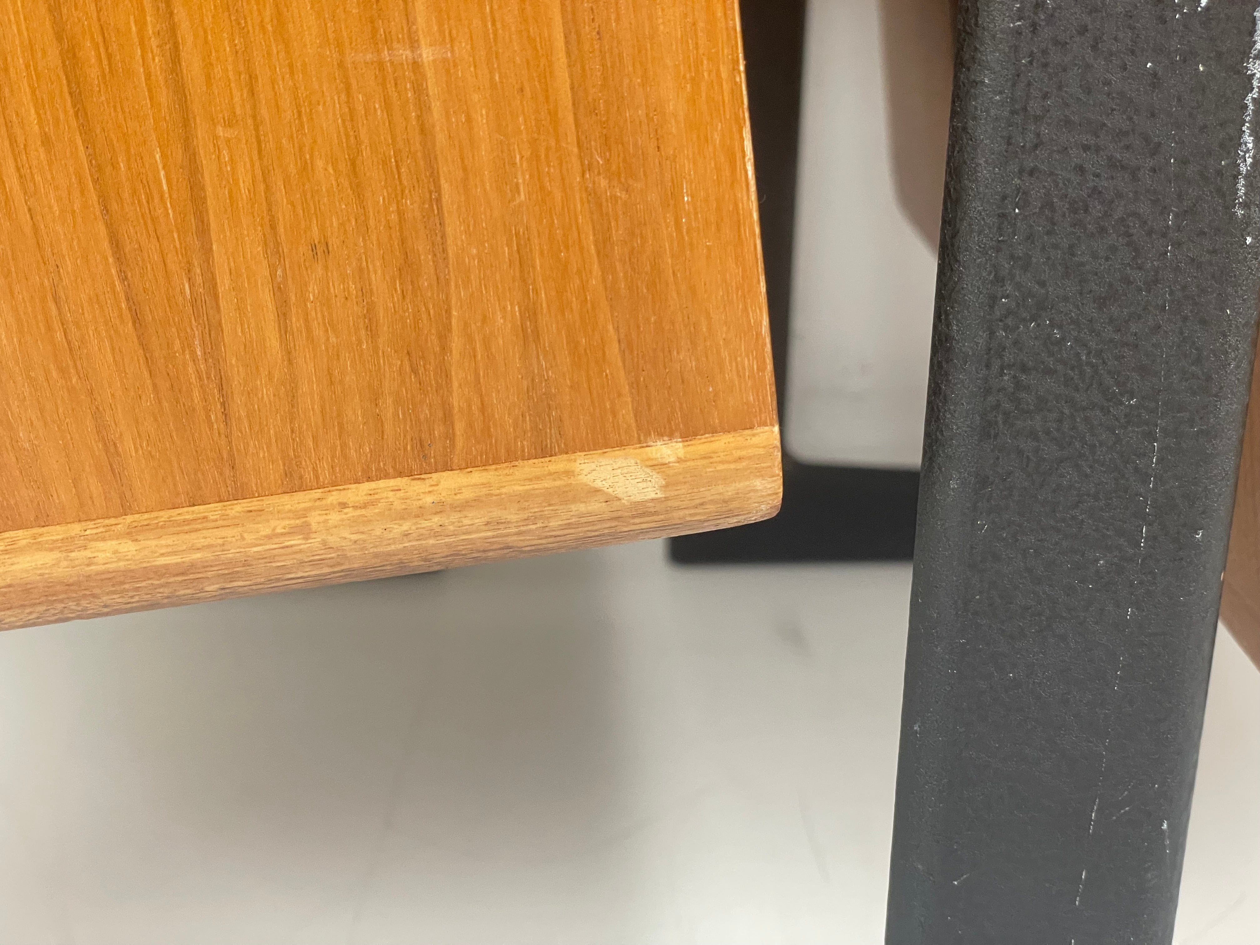 Braun - LV1020 - Active Studio Monitors - Inc. Powercables
