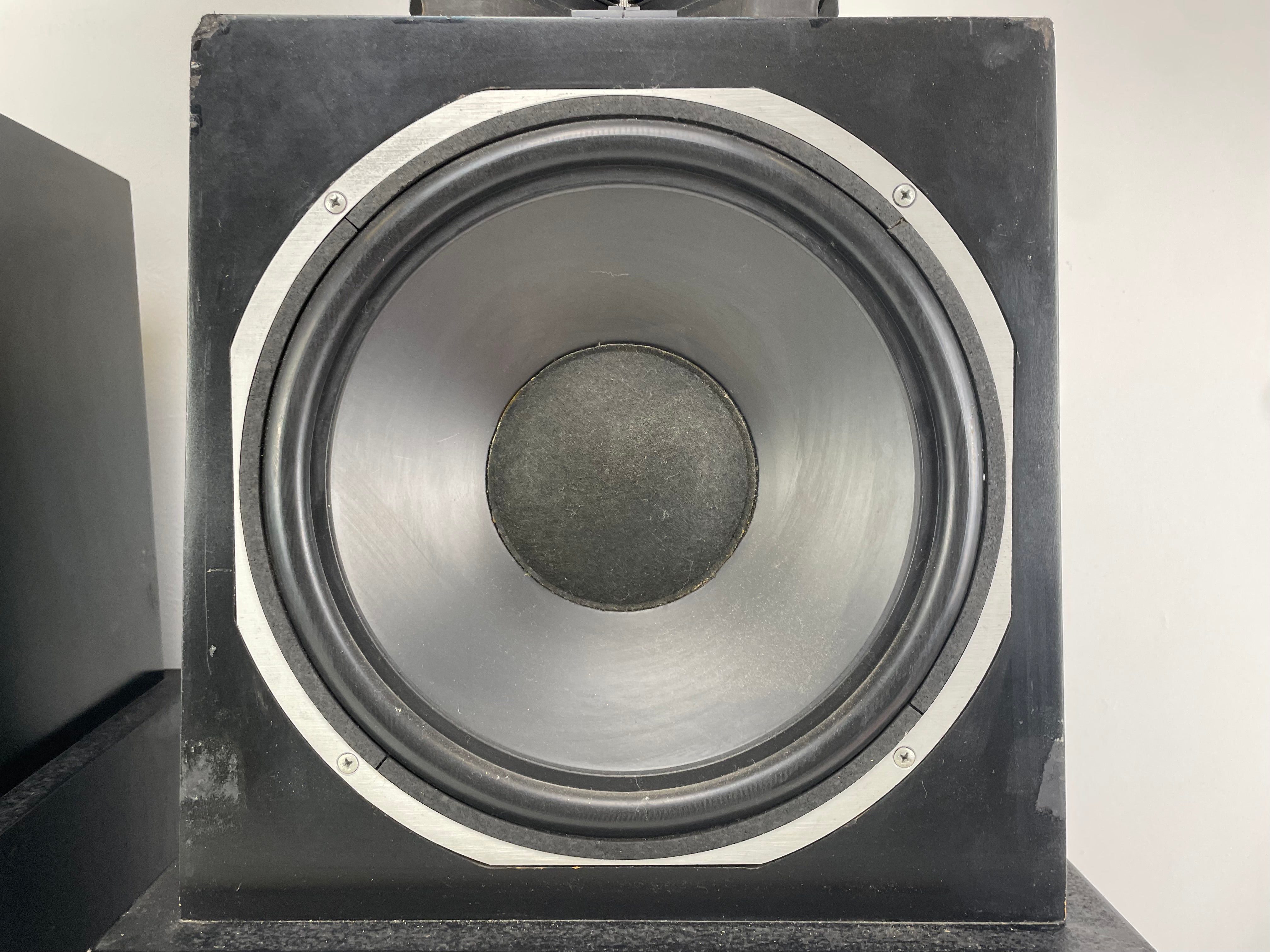 ESS - AMT 1D - Floorstanding Omni-Directional Speakers