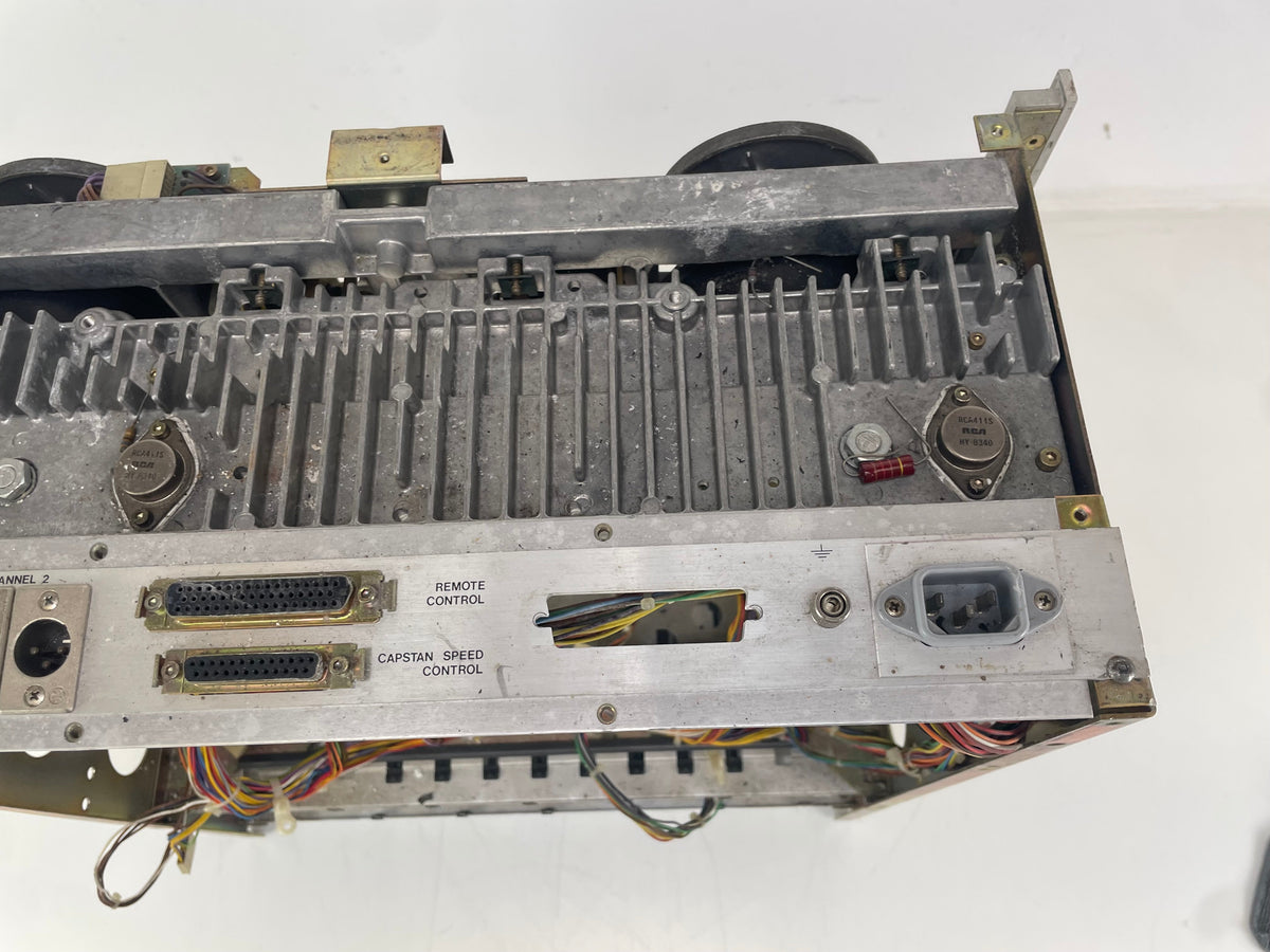 Studer – B67 – Professional Reel-to-Reel Tape Recorder – Incomplete (For Parts / Restoration)