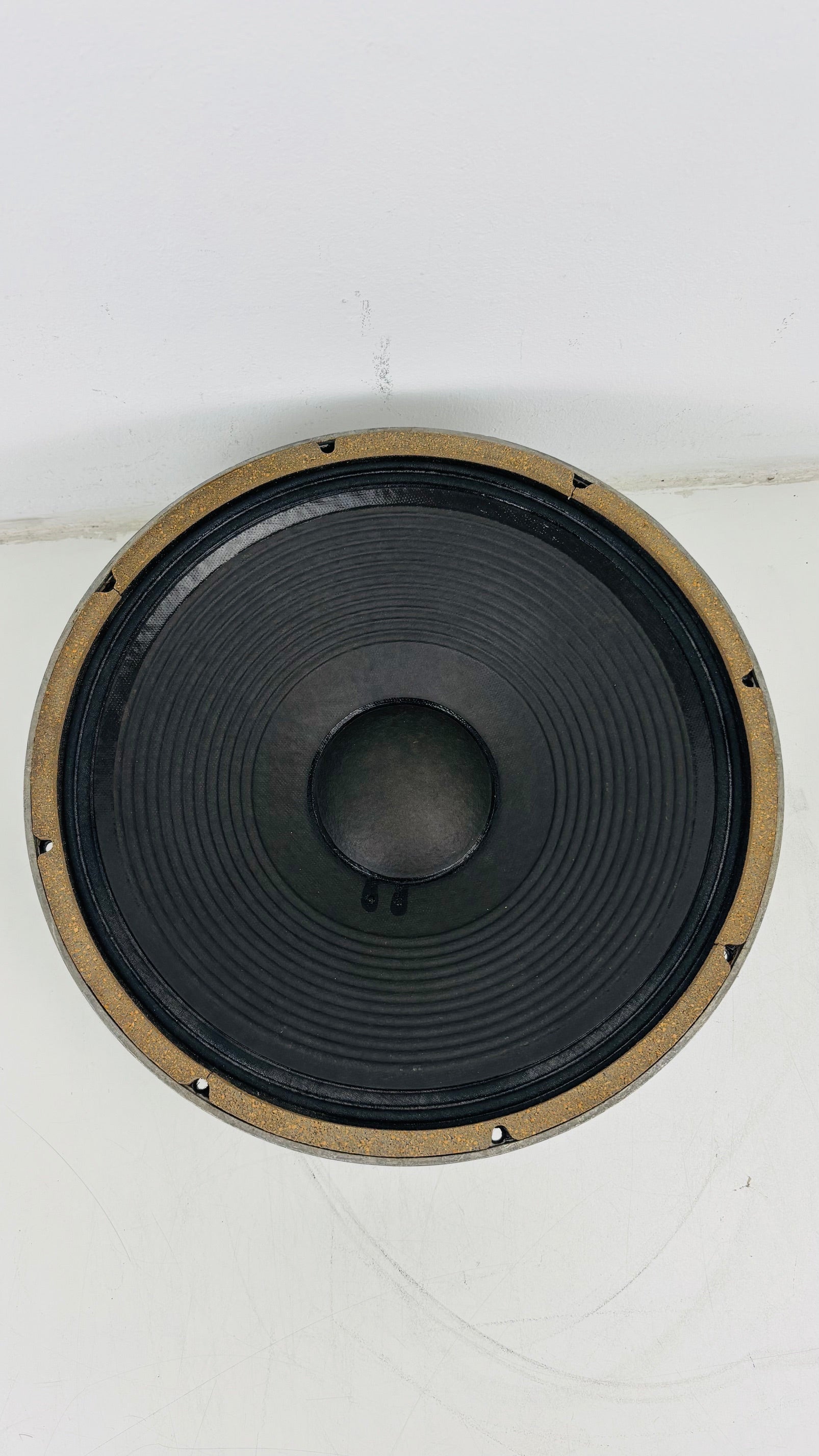 JBL - 2205B - 15" Professional Woofer - 16 Ohm - 150W