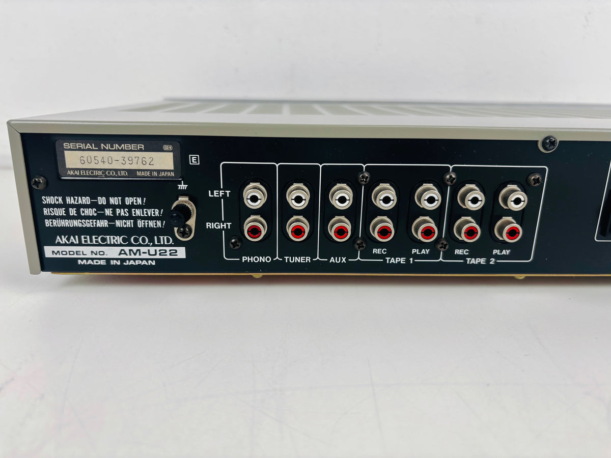 AKAI - AM-U22 - Vintage Stereo Integrated Amplifier - 25W Per Channel