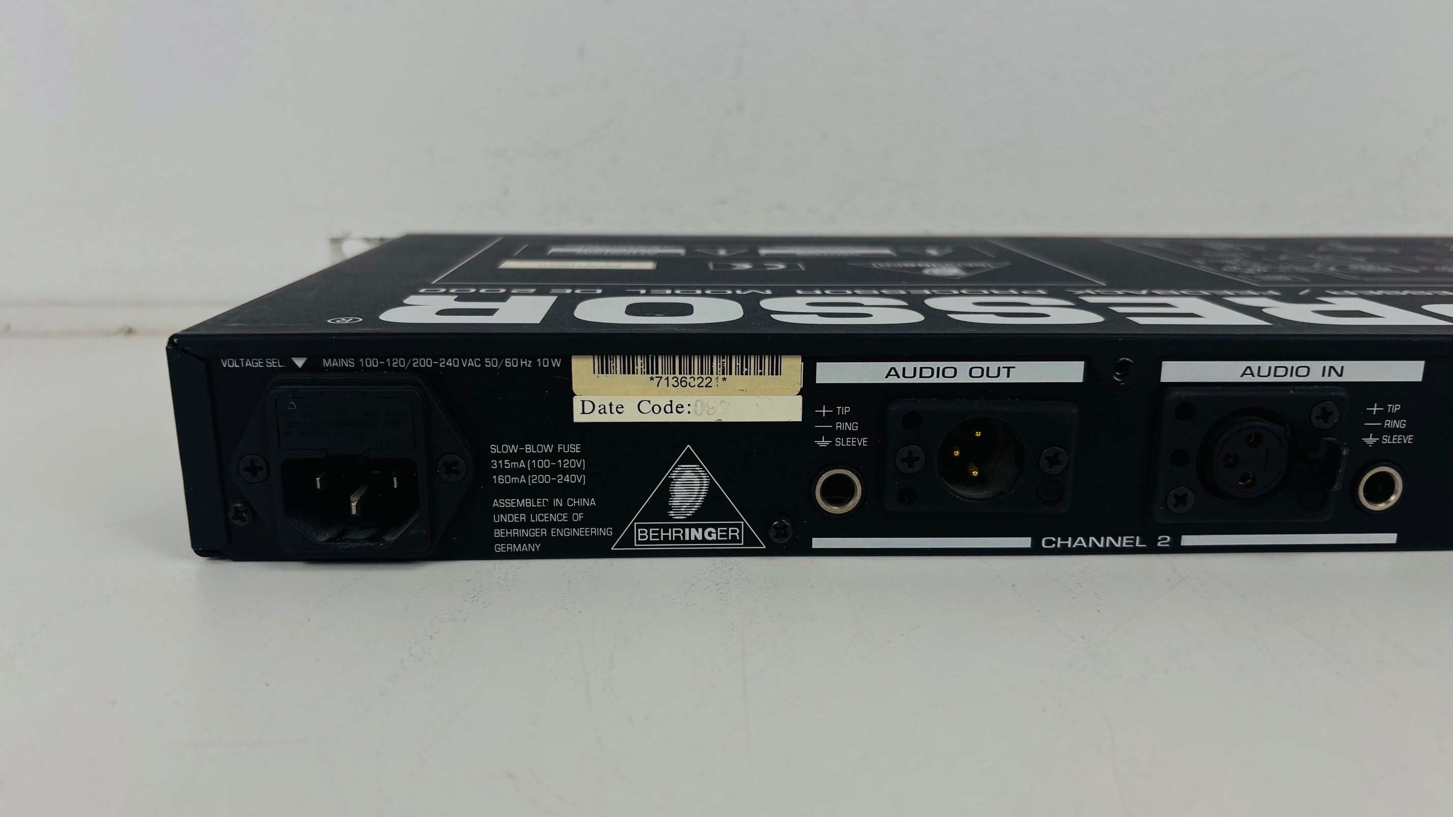Behringer DE2000 - 2-Channel De-Esser / Feedback Suppressor - Rackmount - No PSU