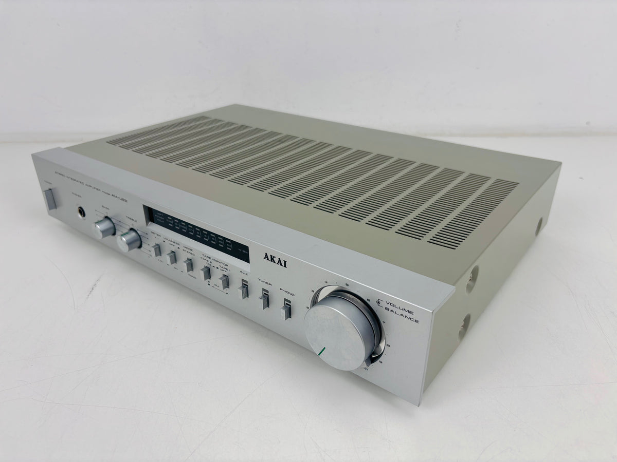 AKAI - AM-U22 - Vintage Stereo Integrated Amplifier - 25W Per Channel