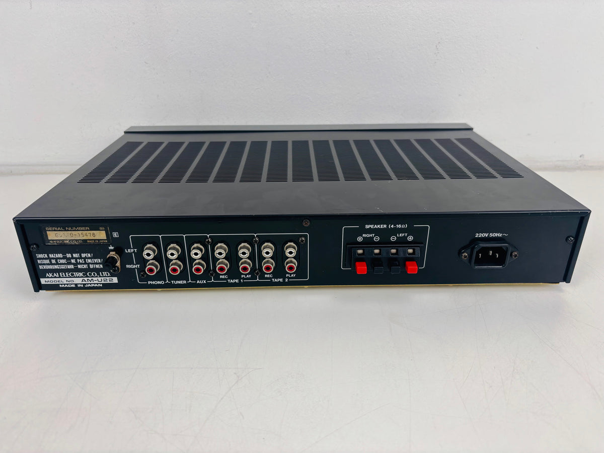 Akai - AM-U22 - Stereo Integrated Amplifier - 2 x 25W - Phono Input - Black