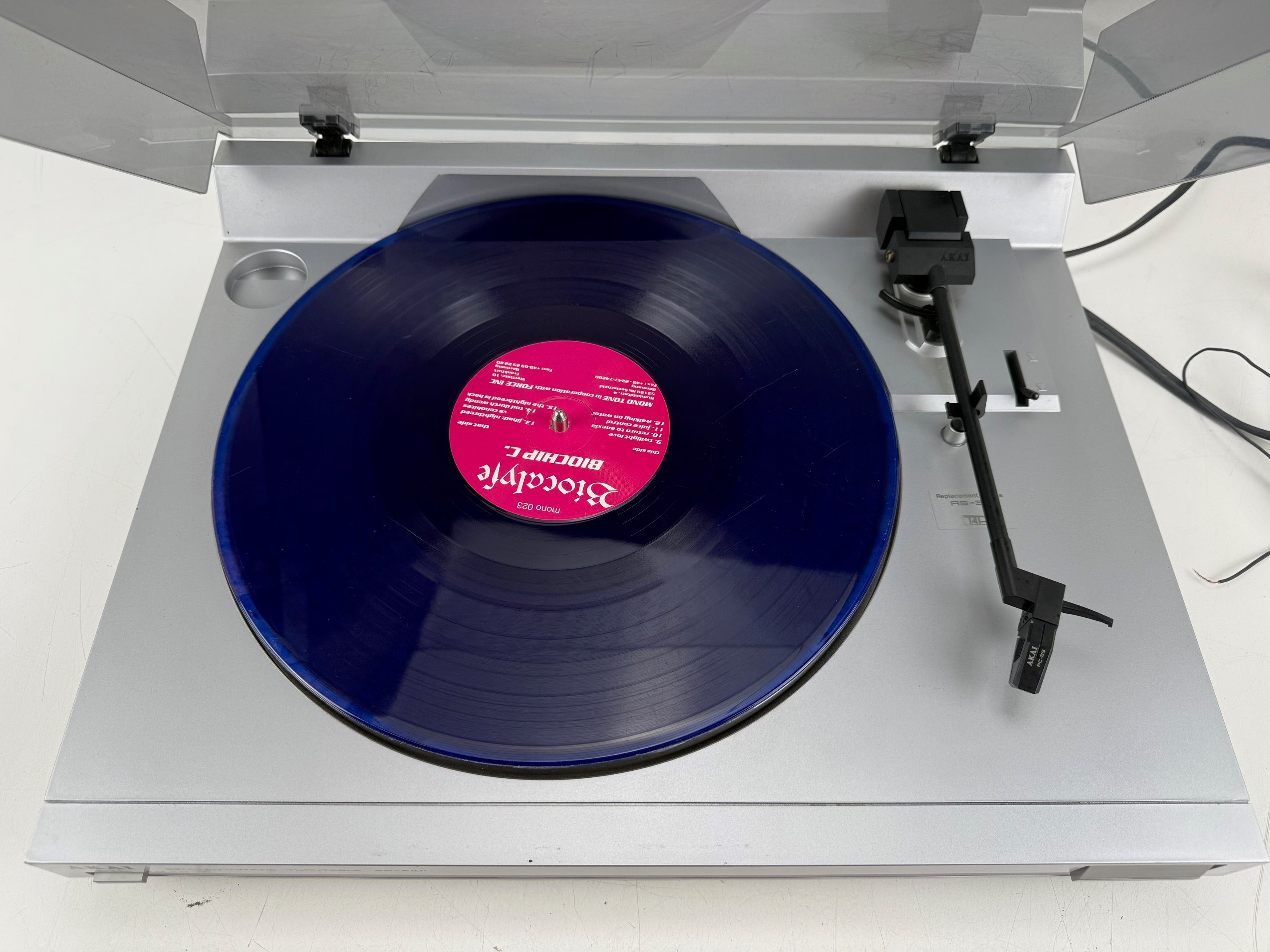 Akai AP-A101 Semi Automatic Turntable - New Belt