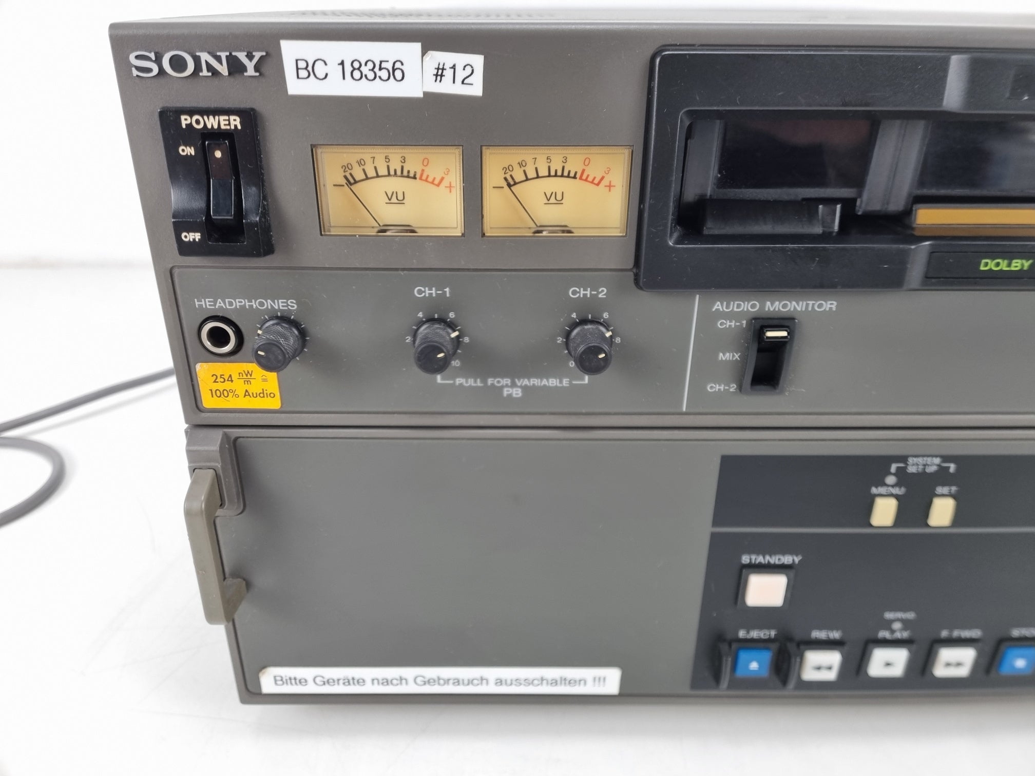 Sony PVW-2600P - BetacamSP Videorecorder - Completely Recaped and Serviced