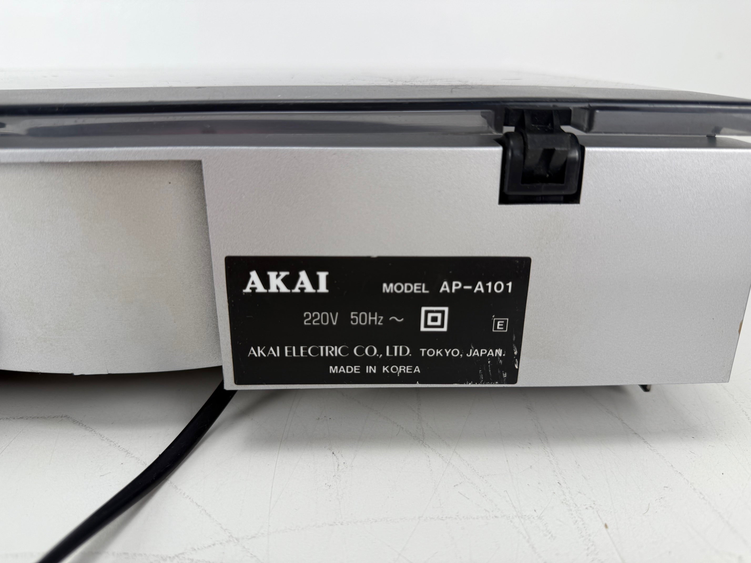 Akai AP-A101 Semi Automatic Turntable - New Belt