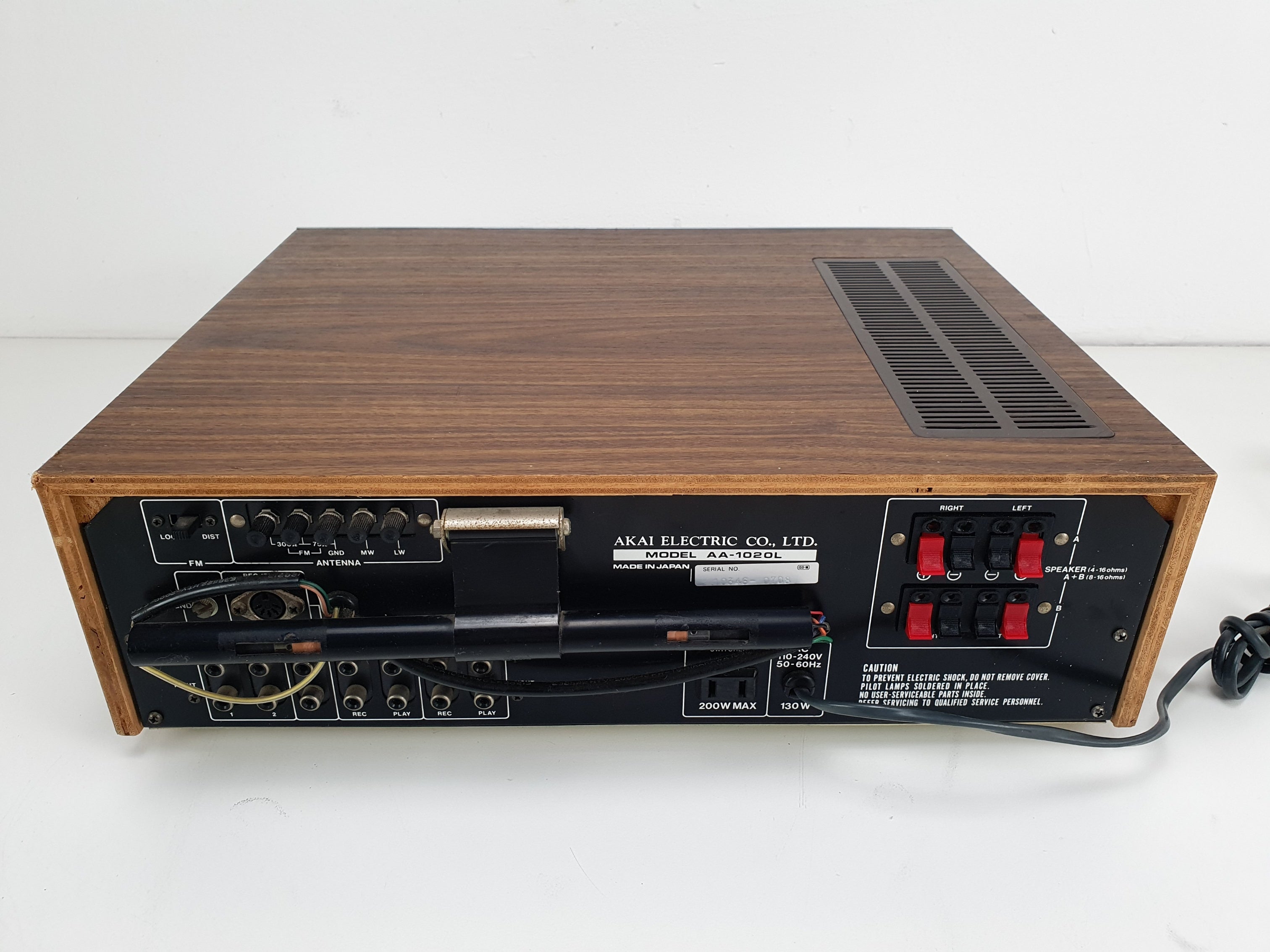 Akai AA-1020L nice looking Stereo Receiver - Fully serviced
