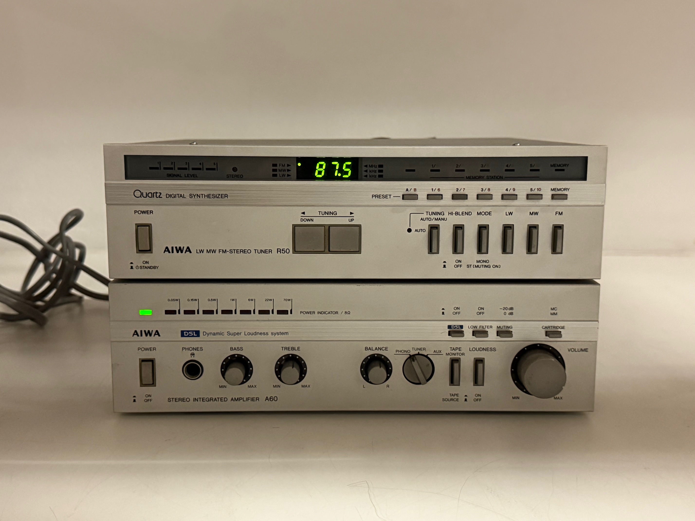 Aiwa R50 FM-Stereo Tuner / A60 Stereo Integrated Amplifier Set
