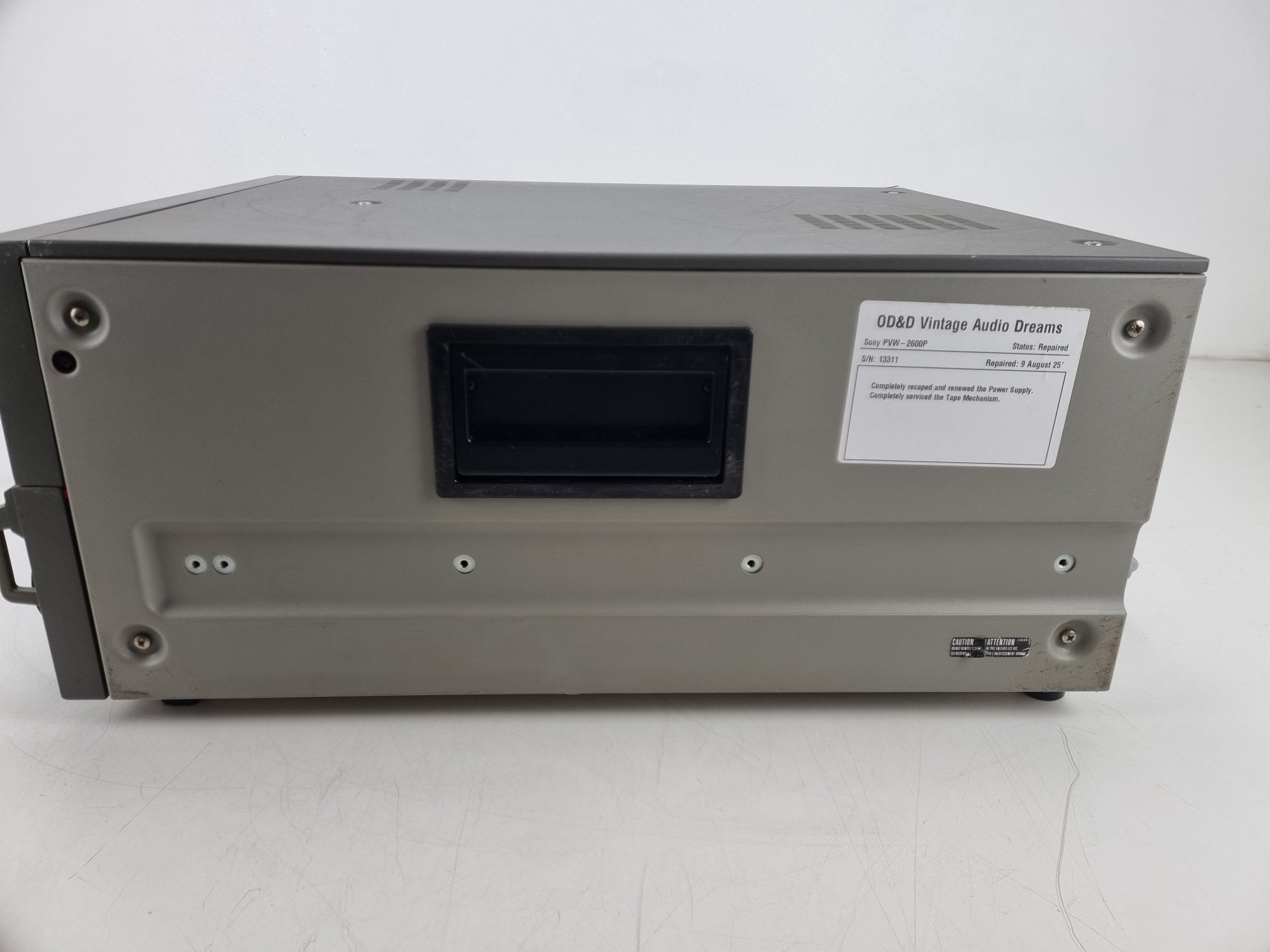 Sony PVW-2600P - BetacamSP Videorecorder - Completely Recaped and Serviced