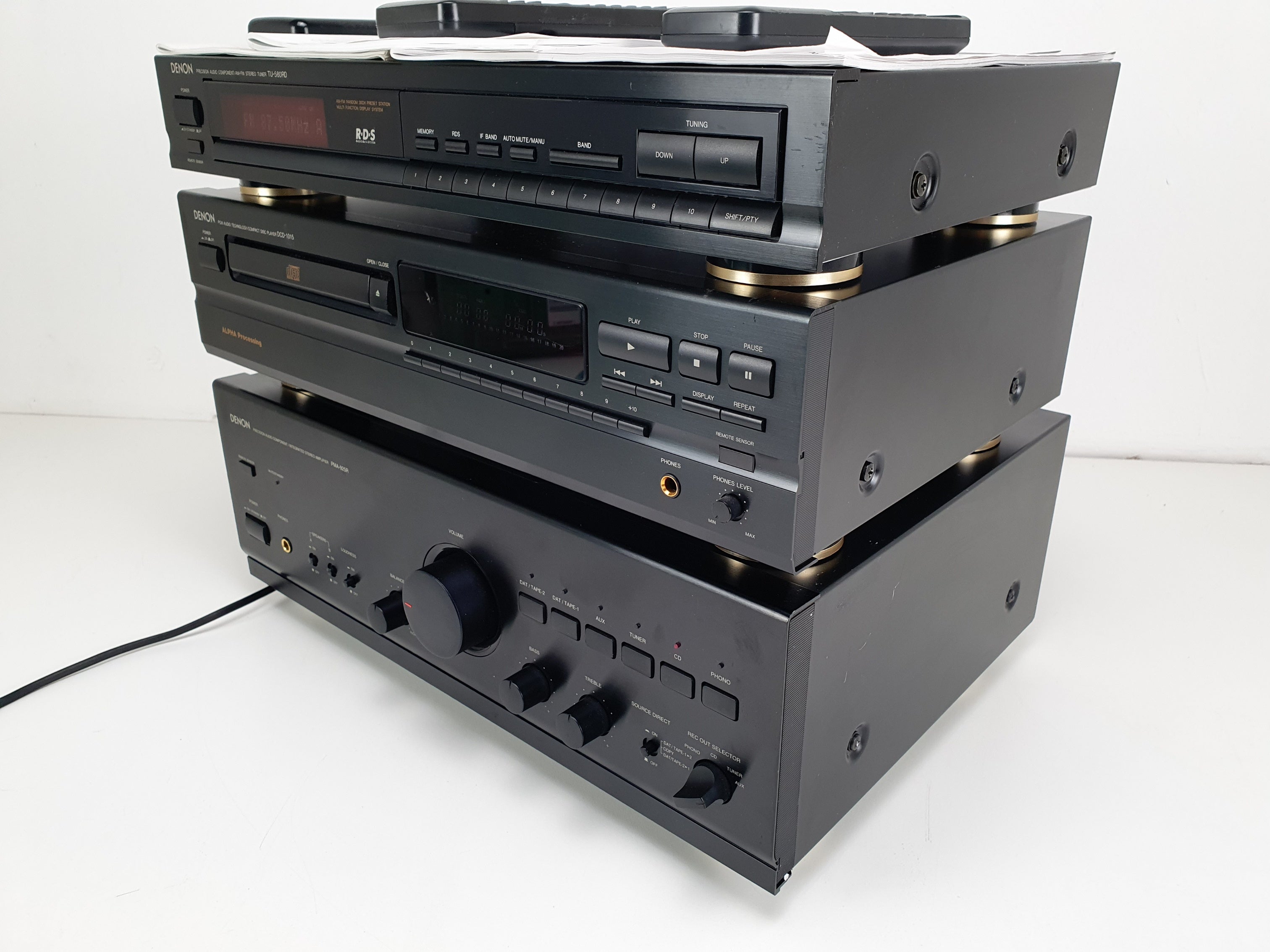 Denon PMA-95R (serviced) Amplifier - DCD-1015 CD player - TU-580RD Tuner - With remotes/manuals