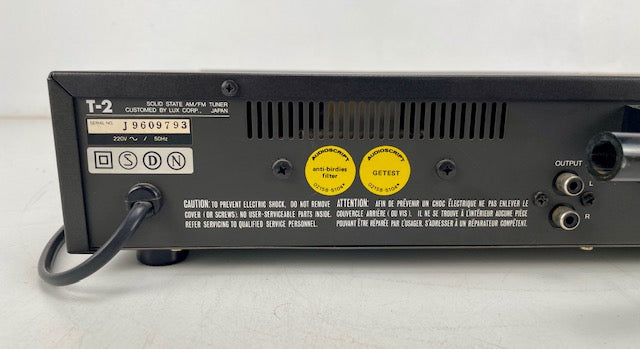 Luxman T2 Solid State AM/FM-tuner