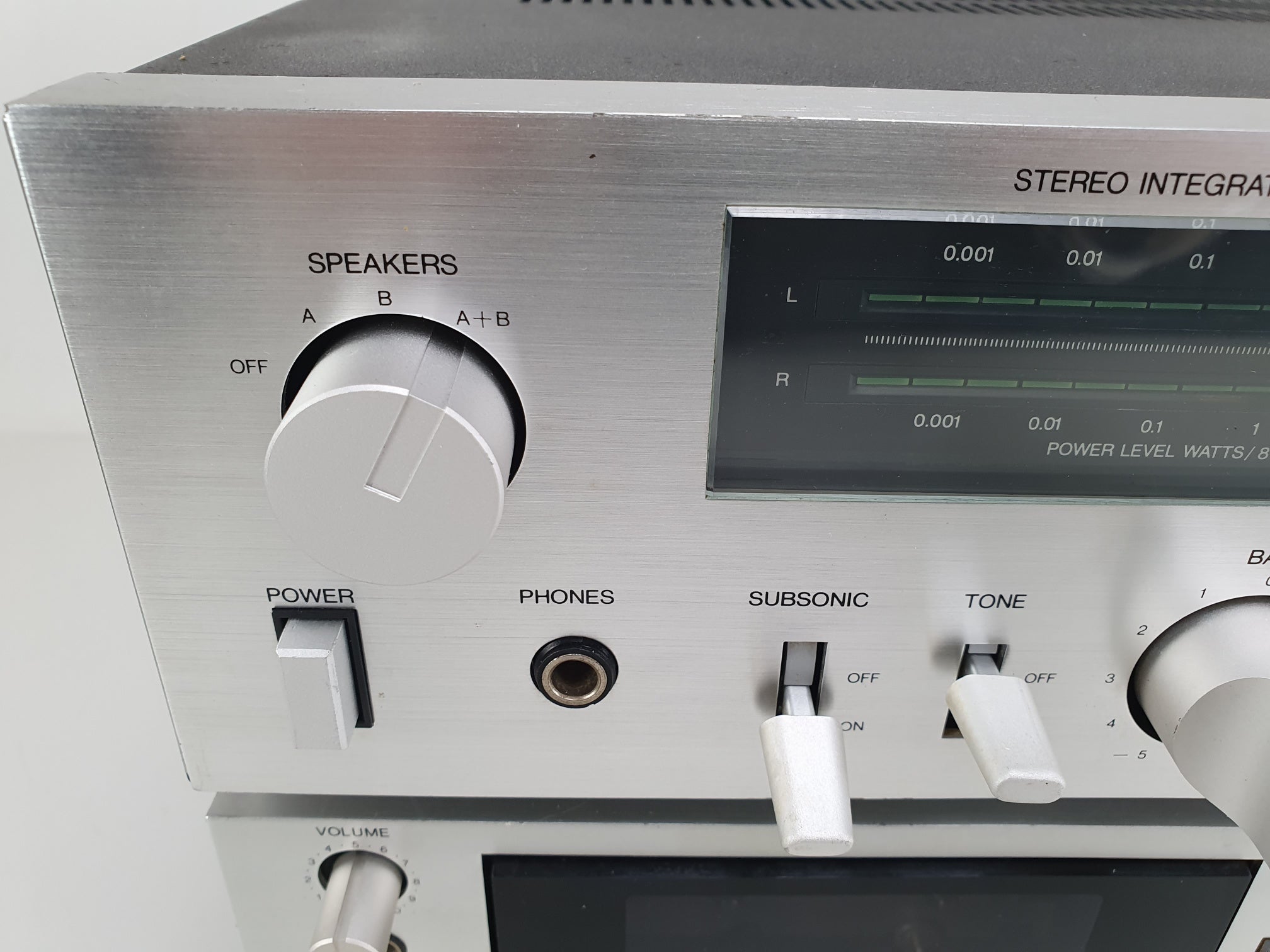 BASF Set D-6200 Tuner -  D-6360 Stereo amplifier  D-6235 Cassette deck