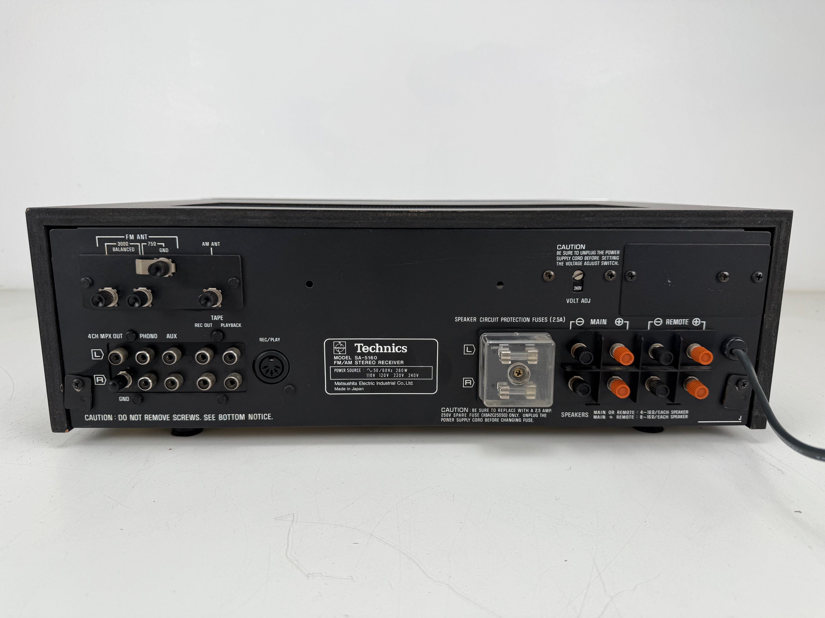 Technics SA-5160 FM/AM Stereo Receiver