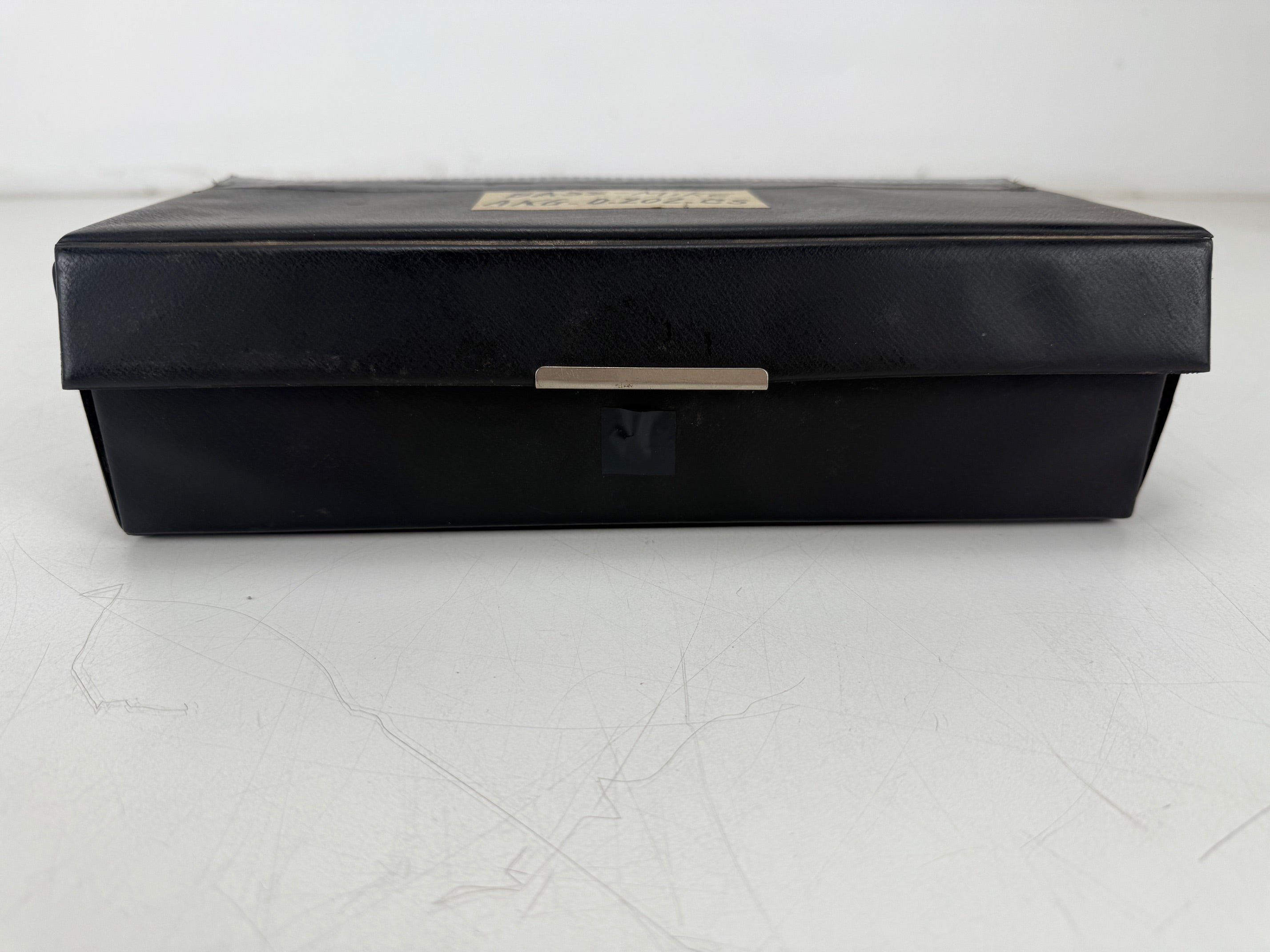AKG D 202 CS Dual-Capsule Dynamic Microphone With Case And DIN To XLR Connector
