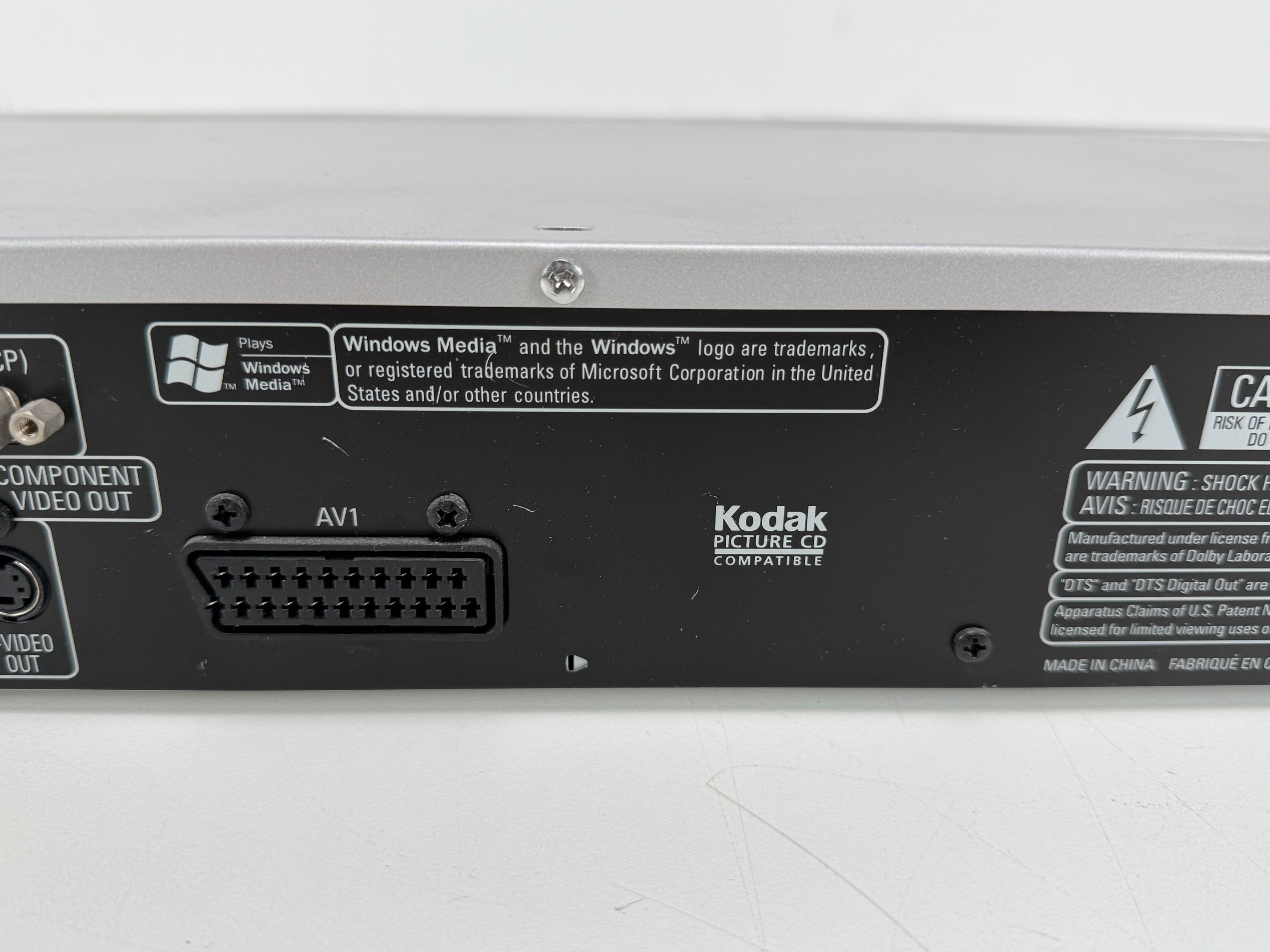 Denon DVD-1910 dvd-videospeler met originele doos, afstandsbediening en handleiding.