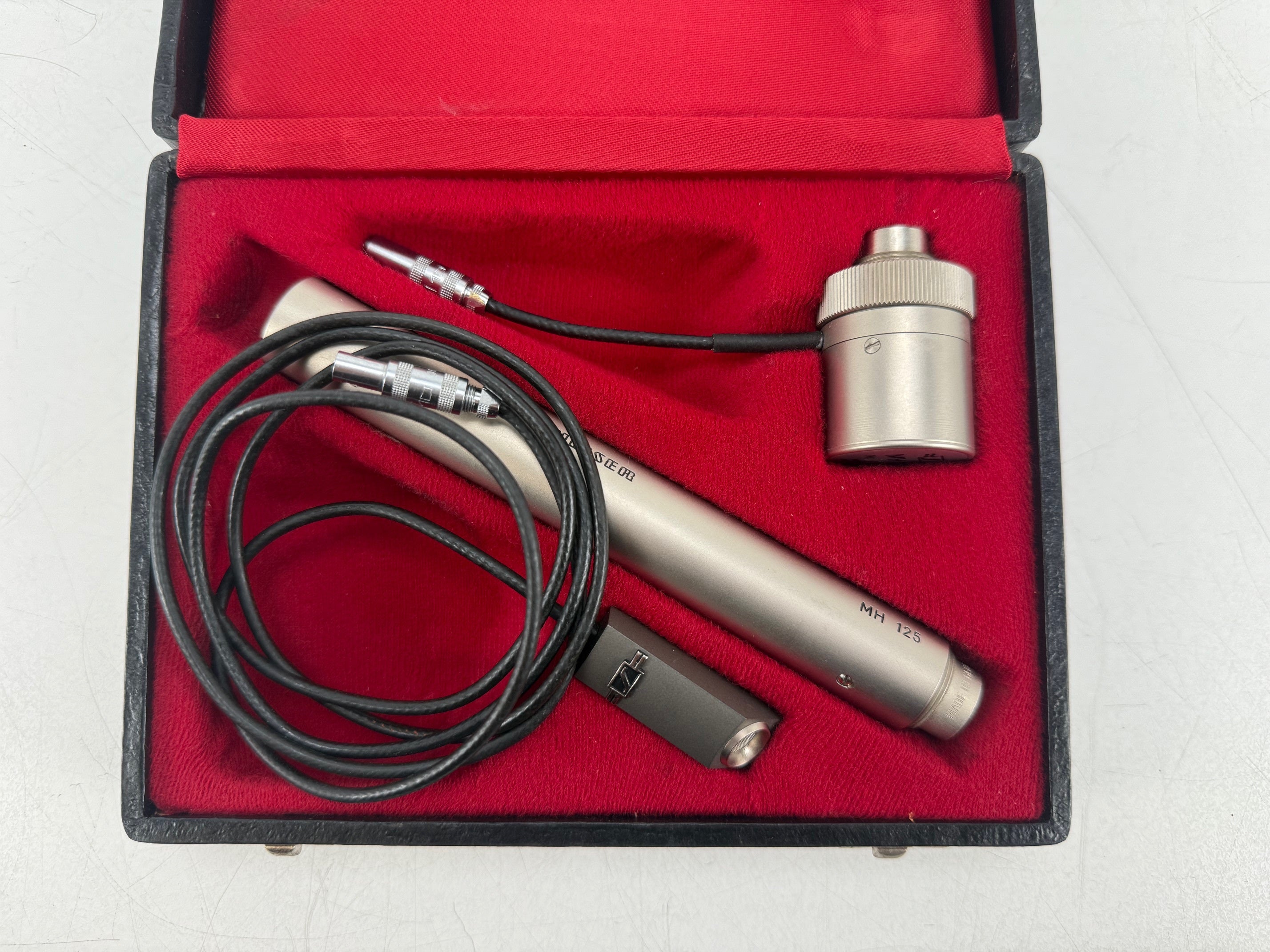 Sennheiser MK12 Condensor Lavalier Microphone With MH125 And MH124 - T12