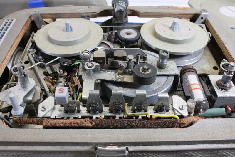 Loewe Opta Reel to Reel Tape Recorder in case