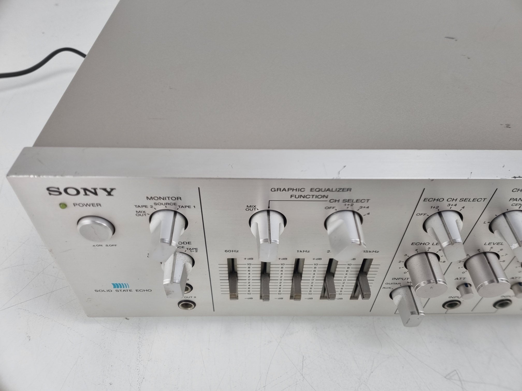 Sony MX 777 Microfoon Echo Mixer Solid State