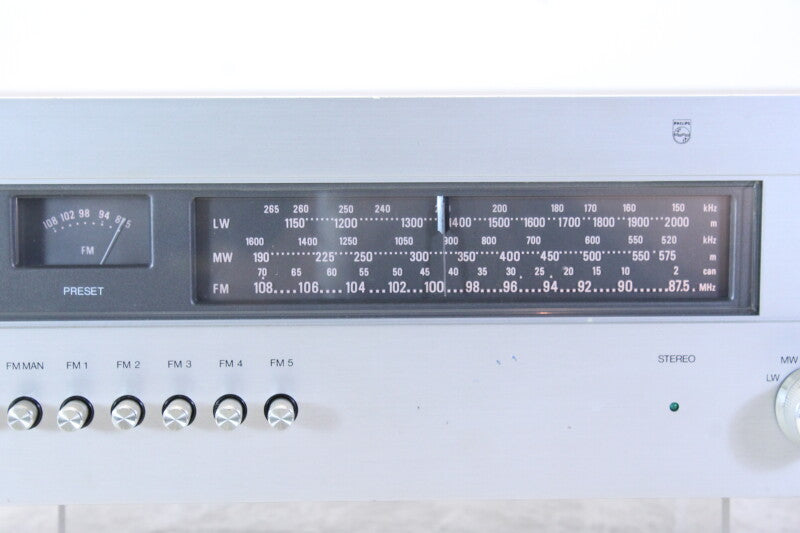 Philips 694 -  AM FM - Stereo Tuner