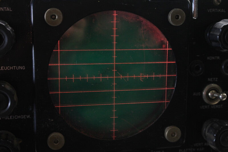 Philips Oscilloscope GM5660 With Lots  Tubes