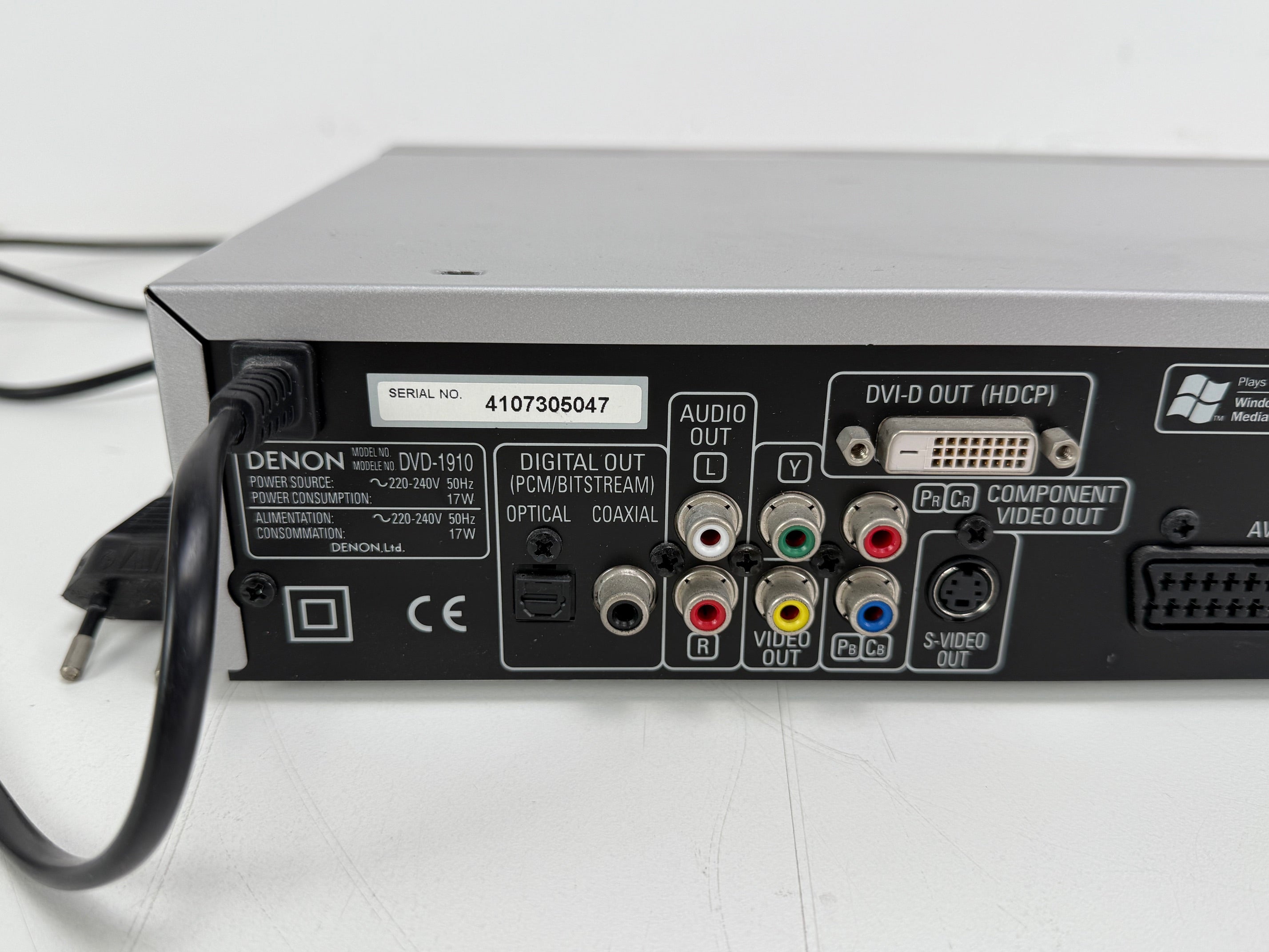 Denon DVD-1910 dvd-videospeler met originele doos, afstandsbediening en handleiding.