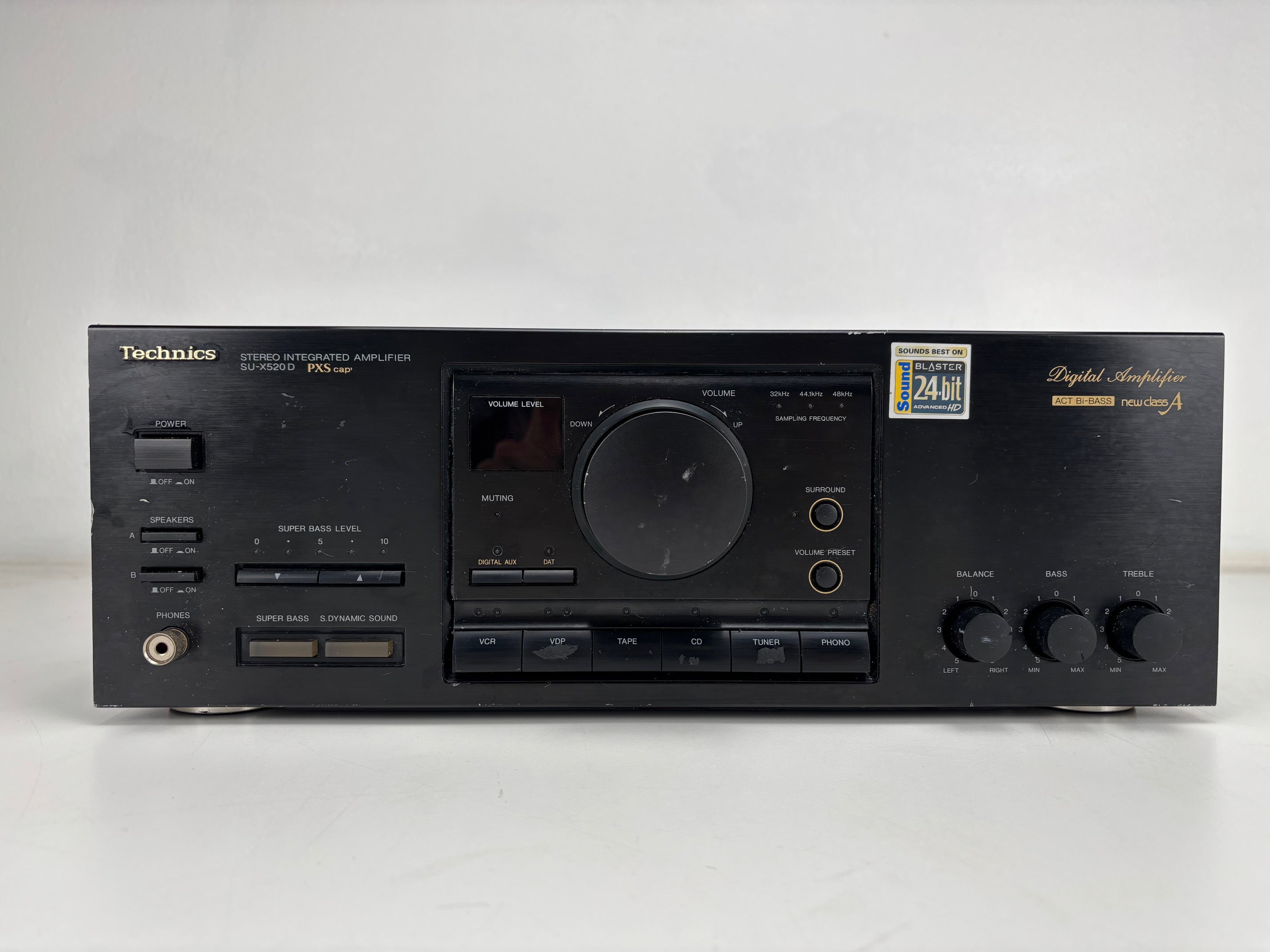 Technics SU-X520D stereo geïntegreerde versterker - Voor onderdelen of defect