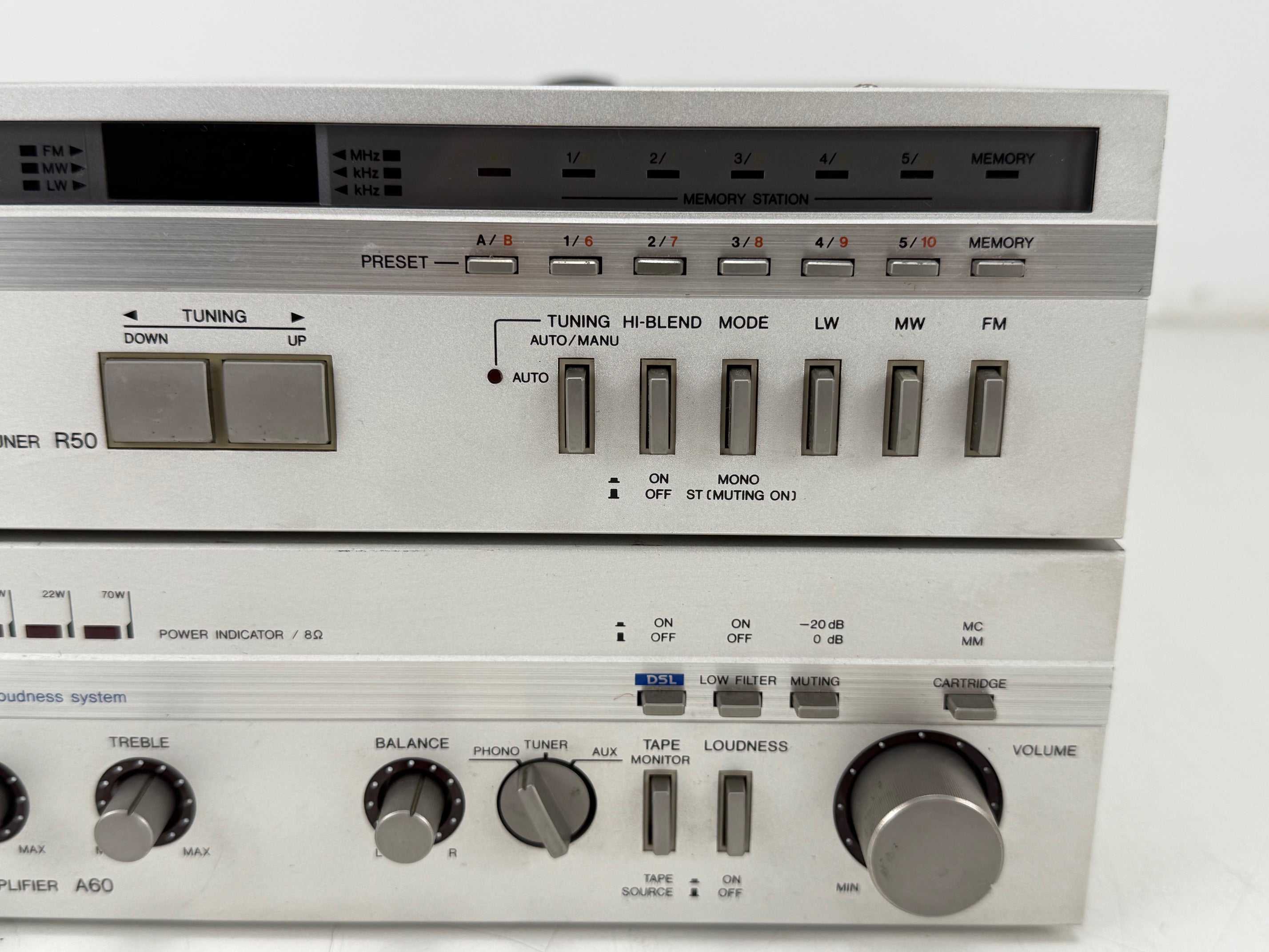 Aiwa R50 FM-Stereo Tuner / A60 Stereo Integrated Amplifier Set