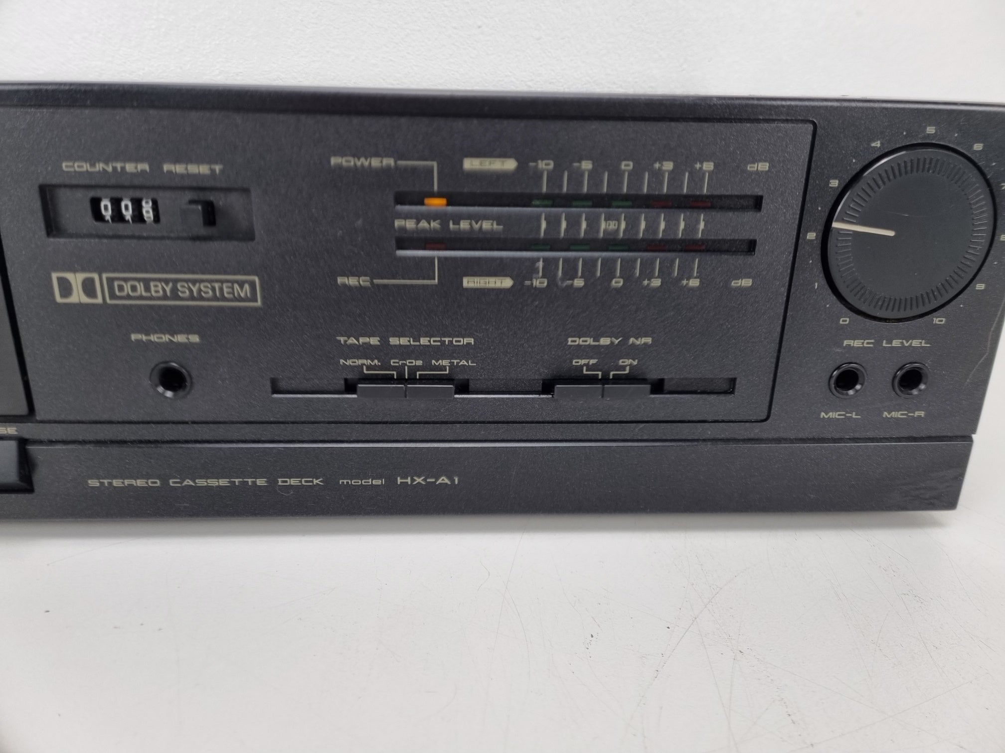 Akai HX-A1 - Stereo Cassette deck