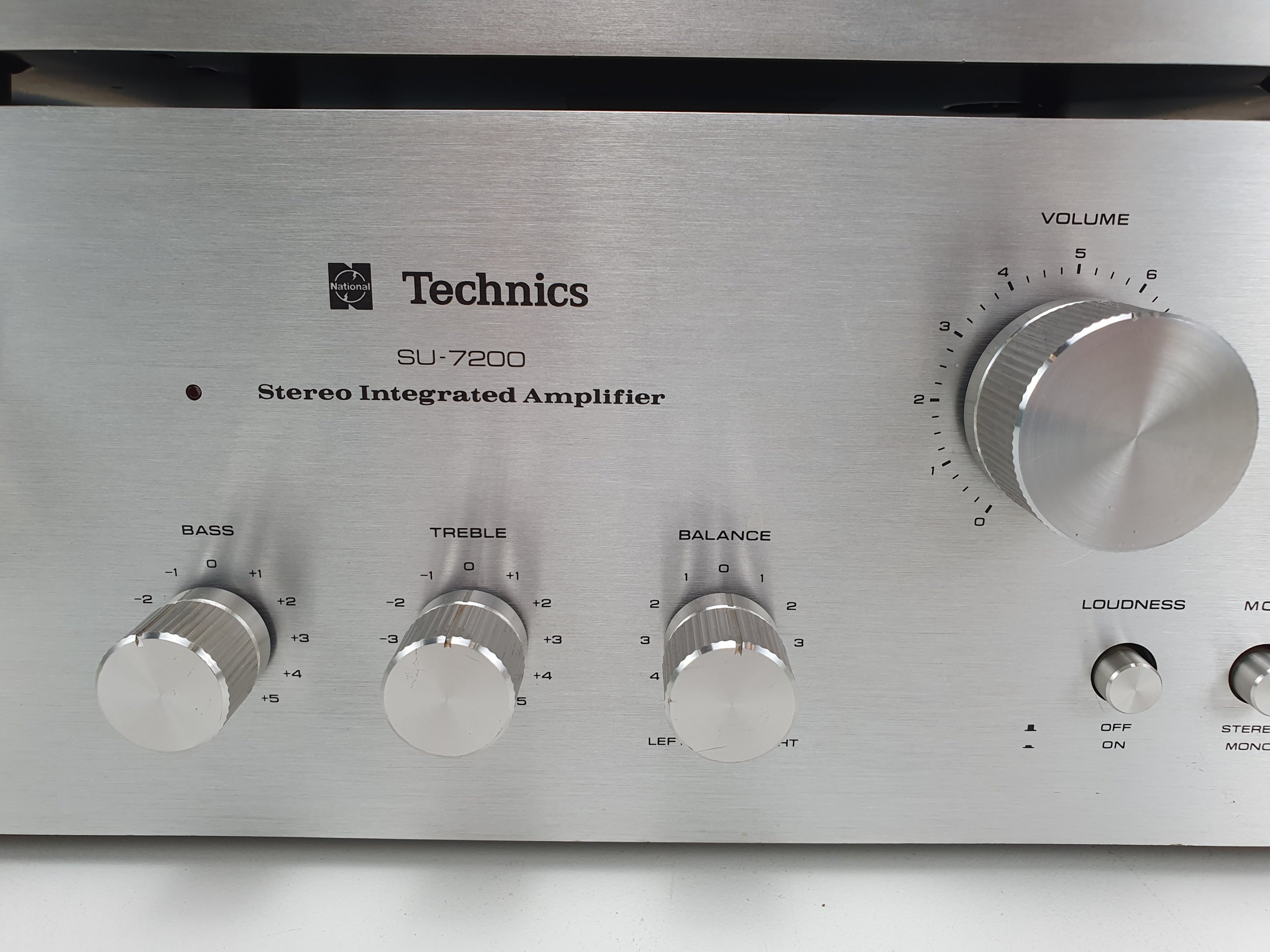 Technics ST-7200 tuner - SU-7200 geïntegreerde versterker - Mooie set