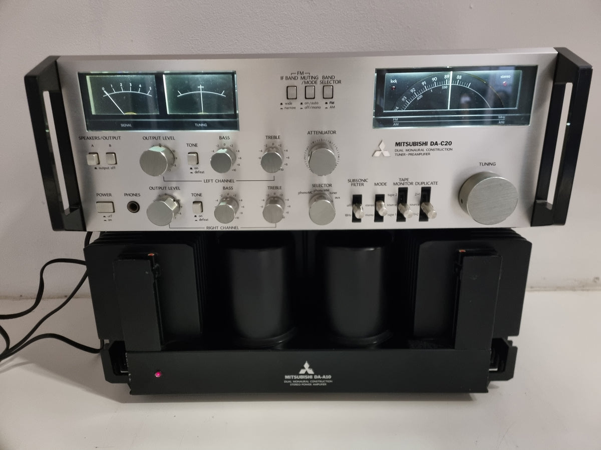 Mitsubishi DA-C20 Tuner Preamplifier - DA-A10 Stereo Power Amplifier -  Serviced set