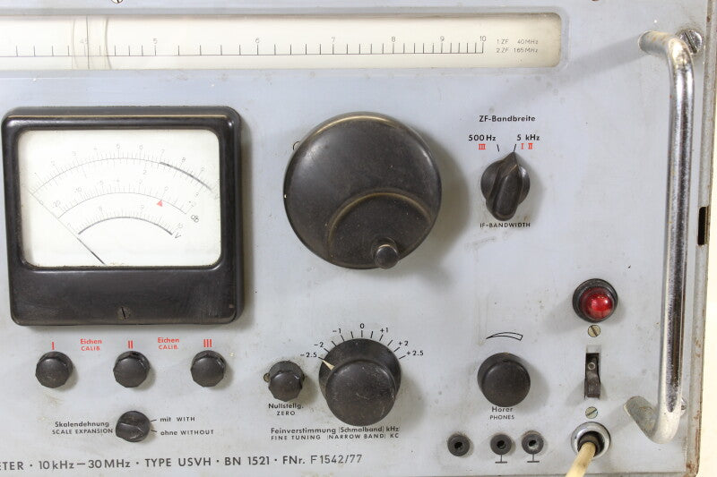 Rohde & Schwarz BN 1521 Microvolt Meter