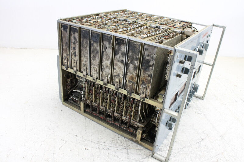Rohde & Schwarz Dekadischer HF-MESS-SENDER 20-70mhz - RF Signal Generator